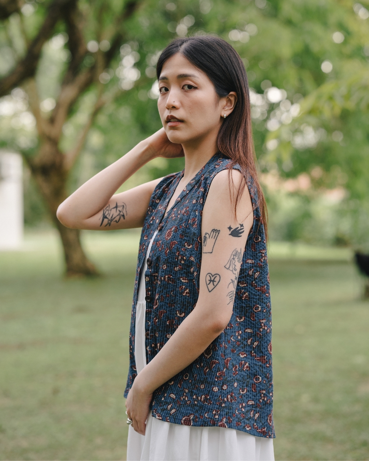 印度蓋染工藝親膚純棉 背心 - 藤蔓海藍