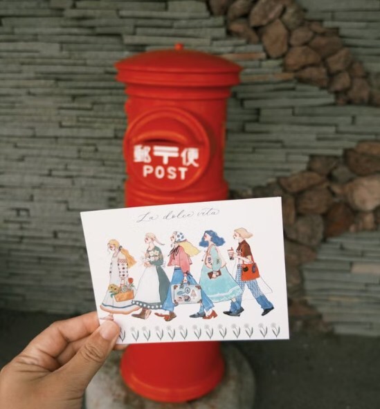 La Dolce Vita Postcard - We move forward happily postcard