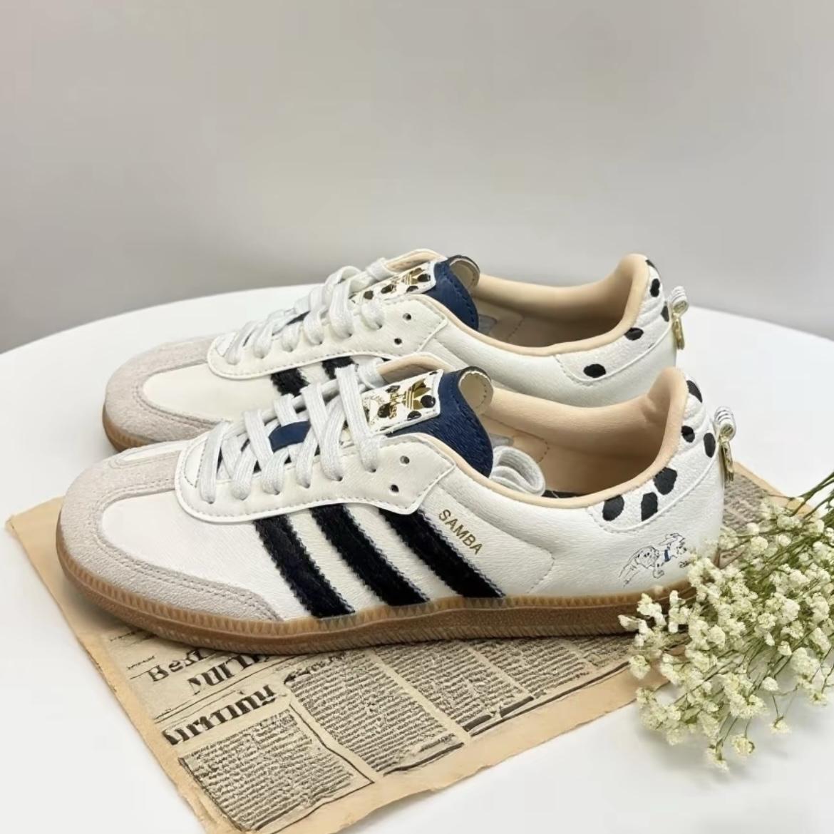 迪士尼101忠狗 x ADIDAS SAMBA OG 白黑 斑點 麂皮 焦糖底 德訓鞋 休閒鞋