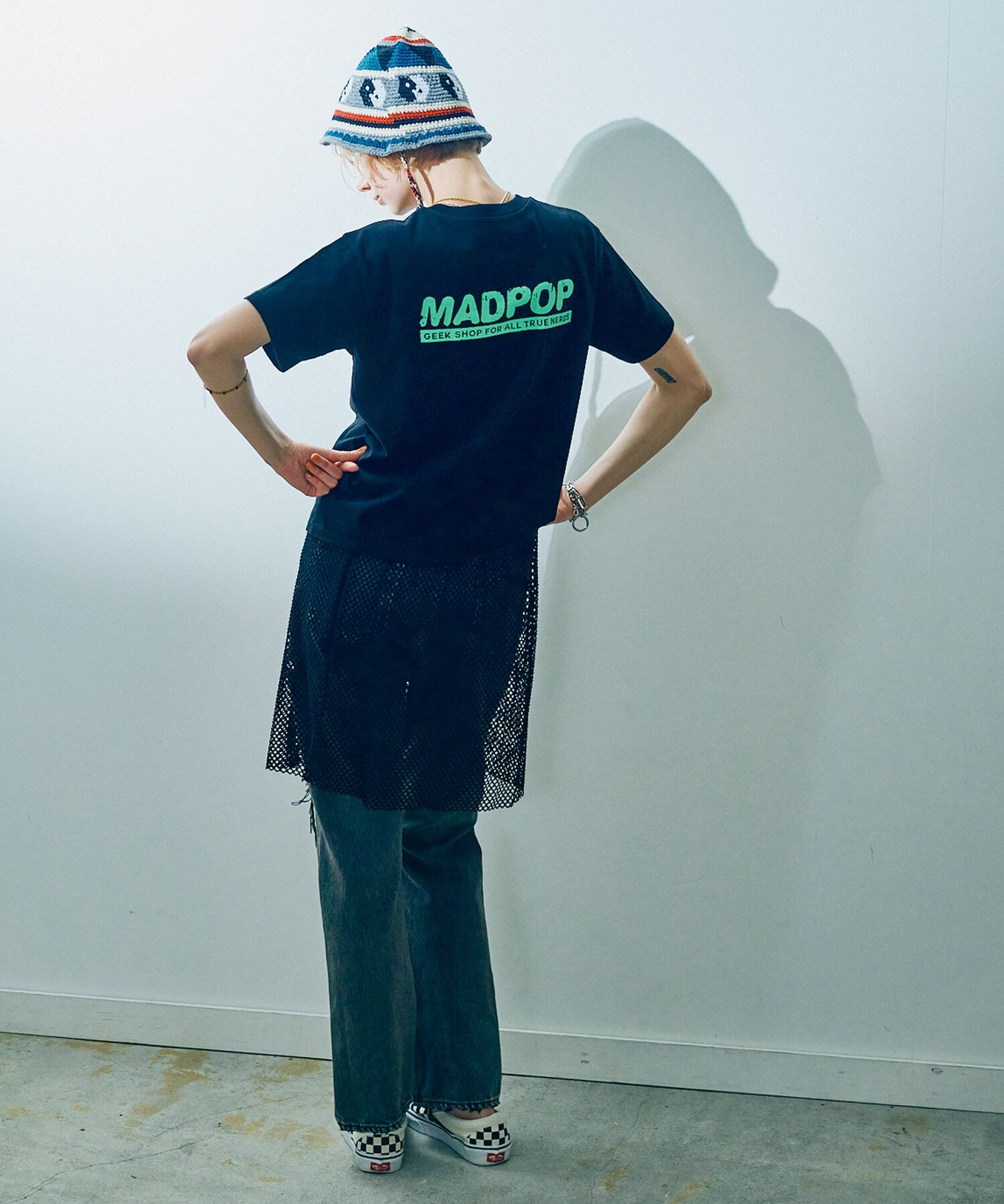 黑色網洞造型裙