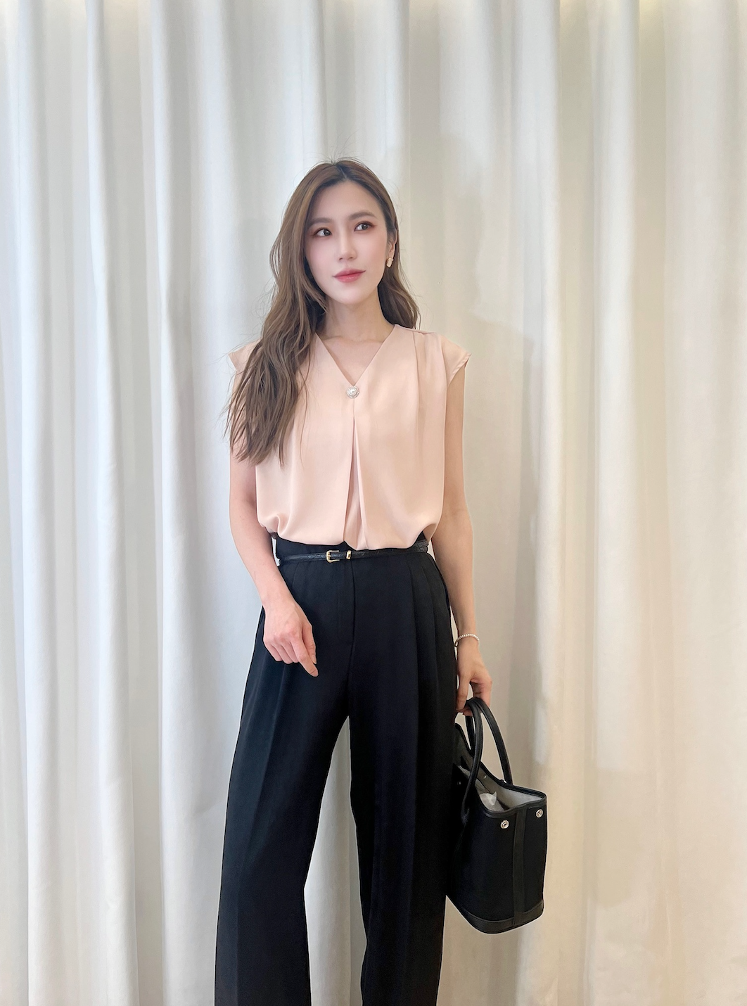 滾金邊珍珠釦背心