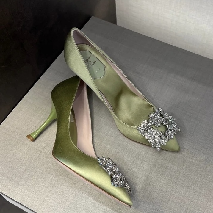 Roger Vivier RV bouquet strass heels satin green