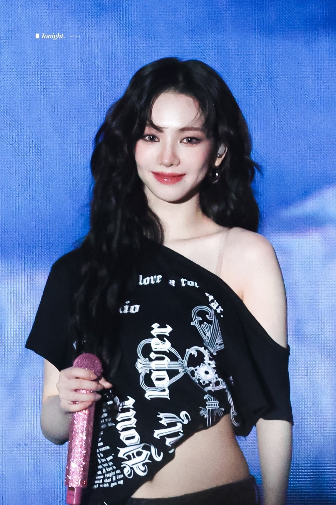 [KARINA同款] illio - LOVER ONE SHOULDER T-SHIRTS (BLACK)