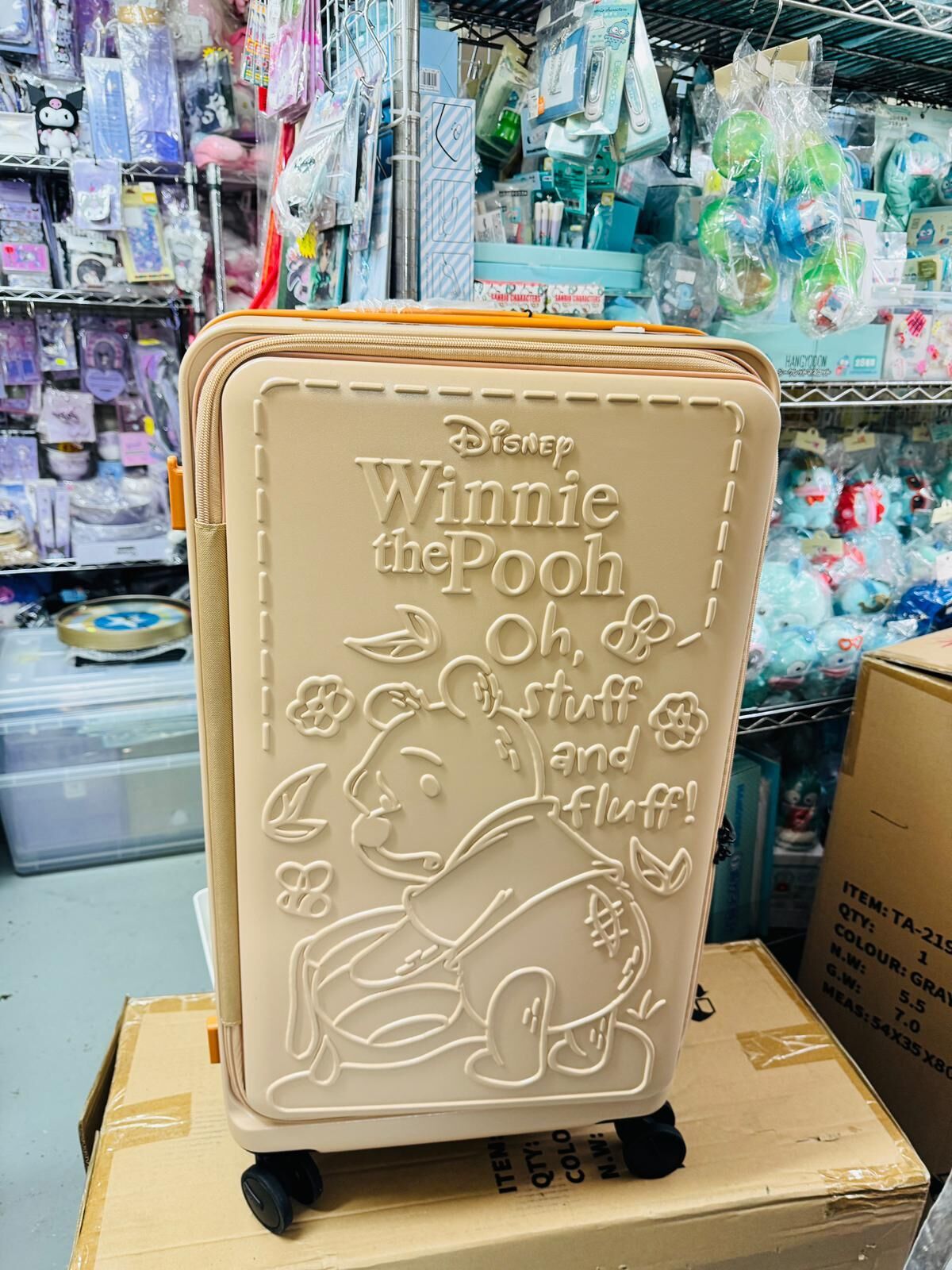 Winnie the Poon 行李喼