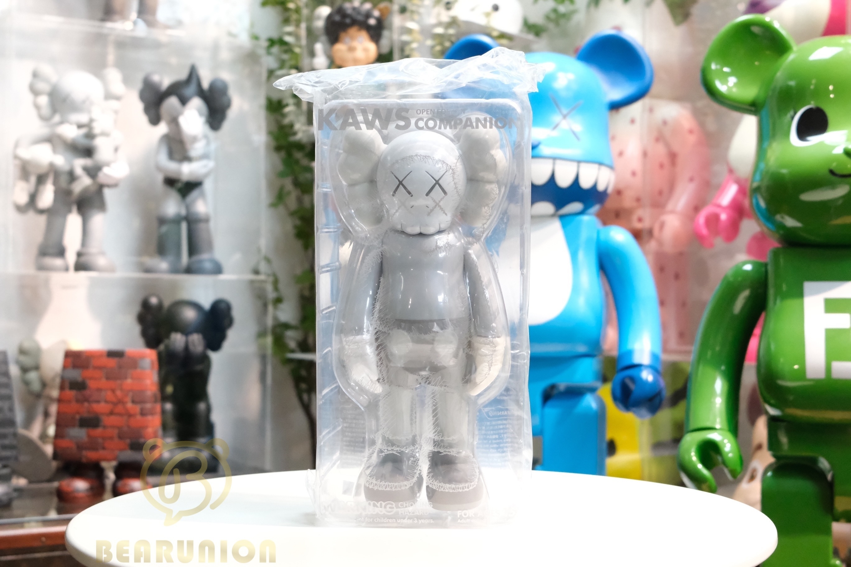 🥇現貨🥇KAWS Companion Open EditionVinyl Figure Ser of 3
