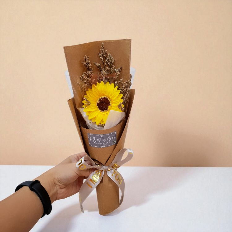 單朵向日葵乾燥花花花束,牛皮紙包裝風格,文清風向日葵,向日葵畢業花束,送老師的花束
