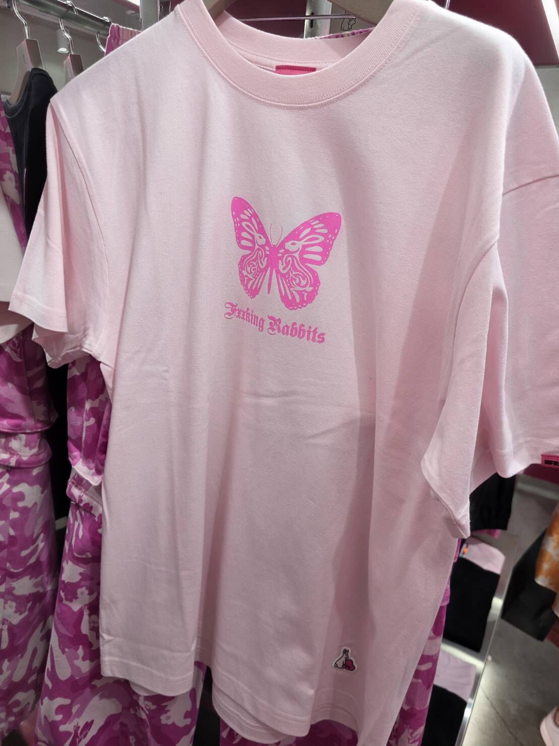 【#FR2梅】Hidden Rabbits T-shirt