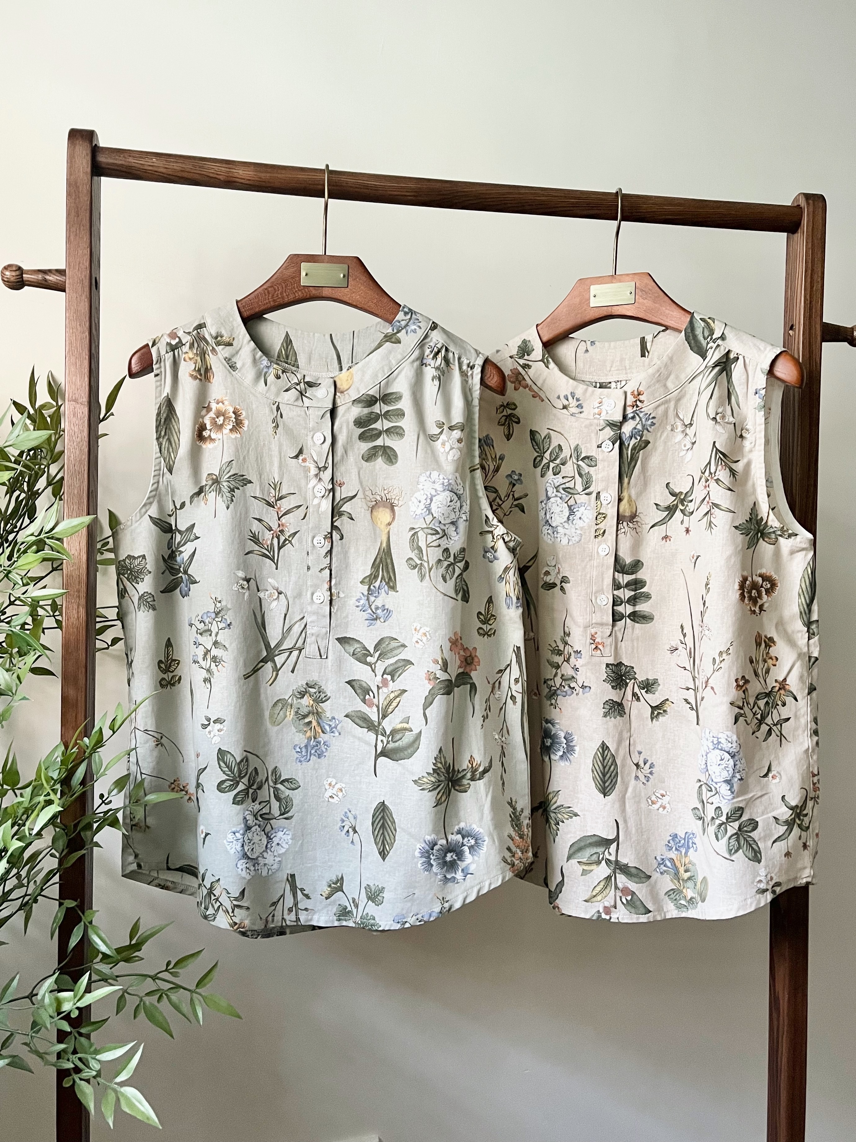 🌿彩碎花棉麻背心