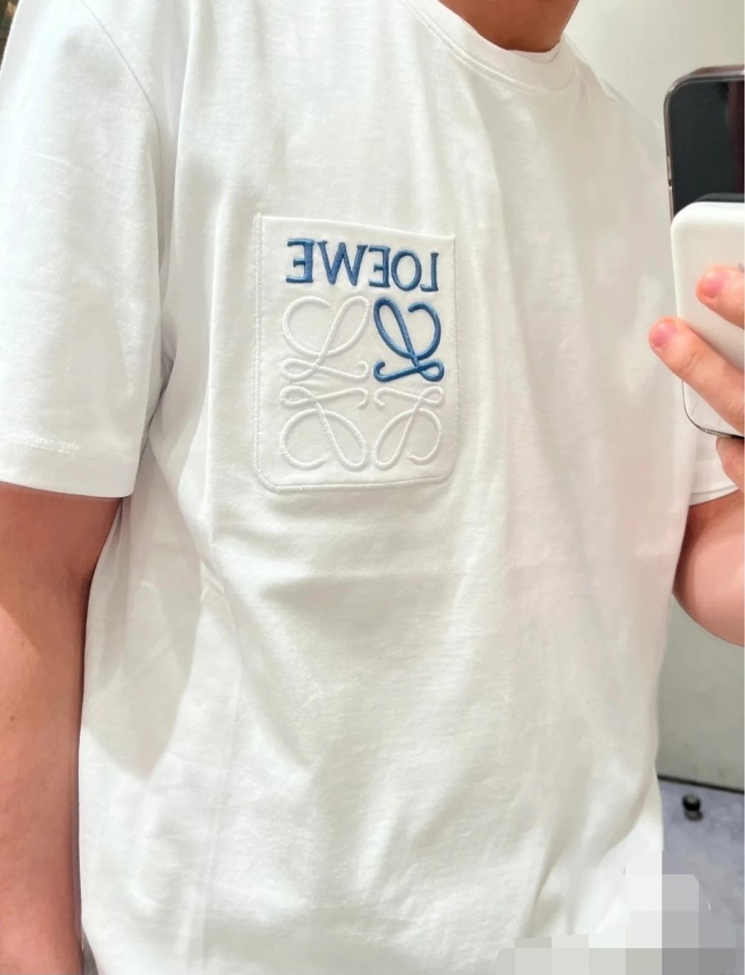 LOEWE 白色併藍刺繡字母Tee