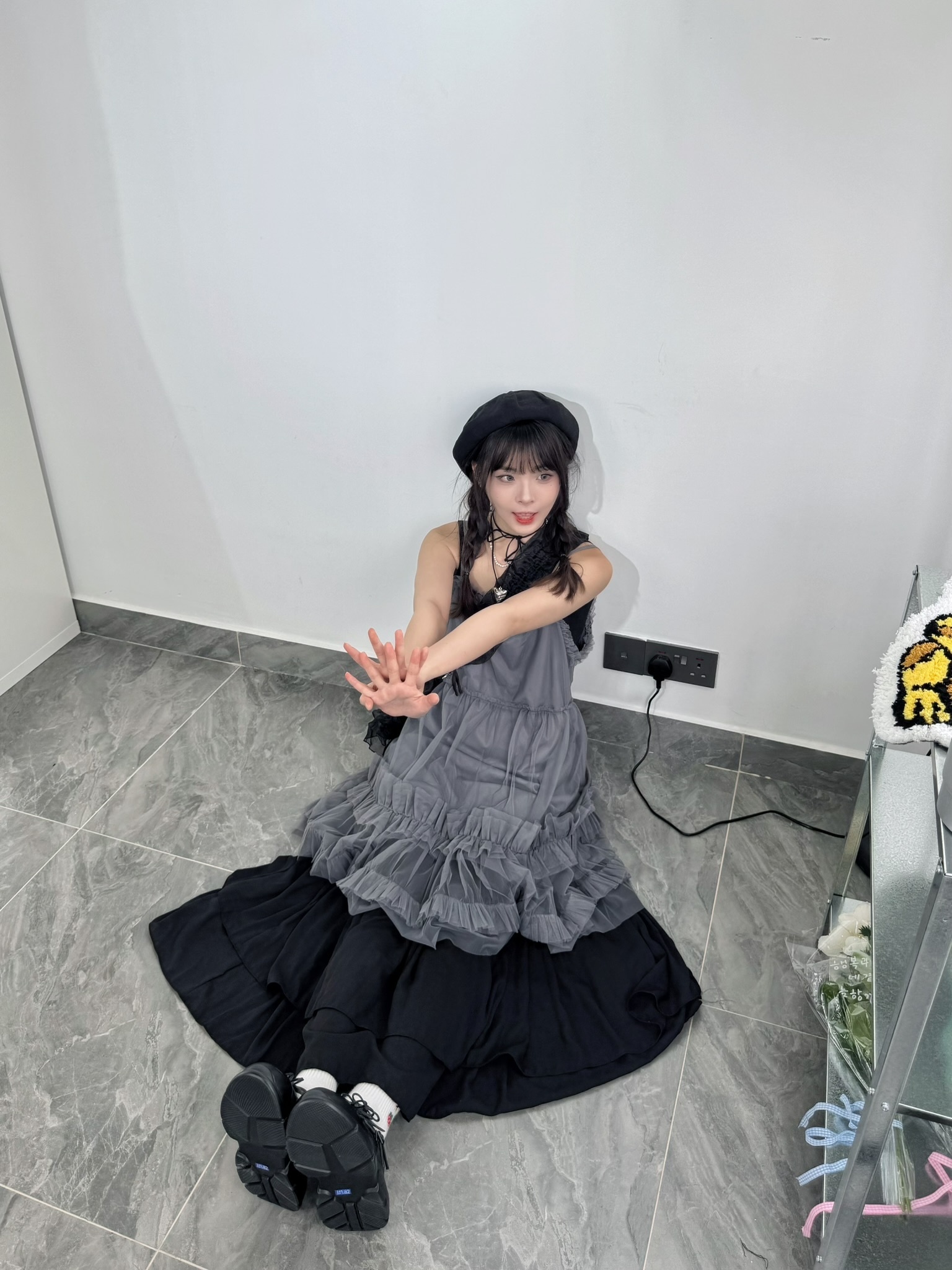 短款花邊蛋糕紗裙 深灰色