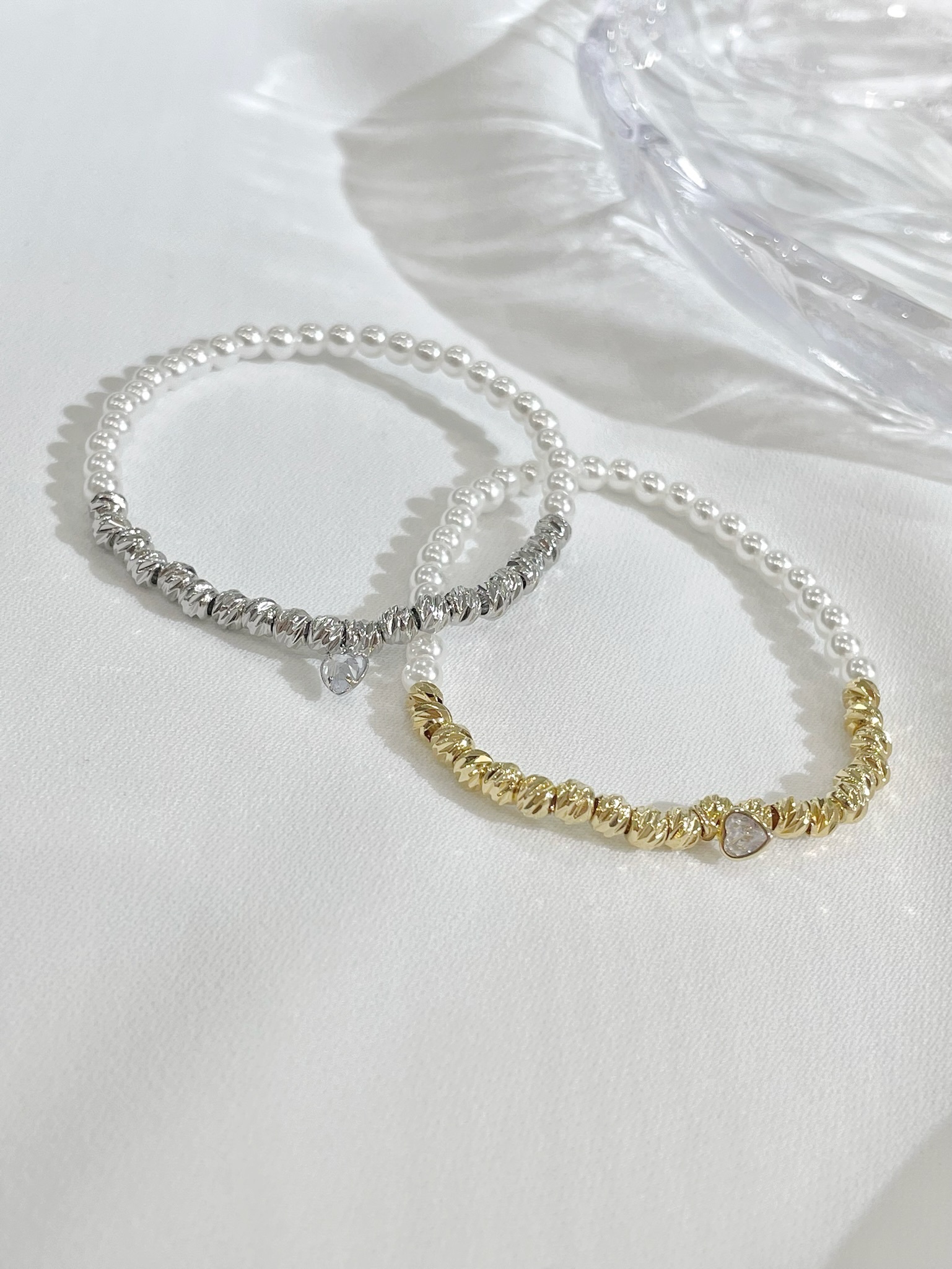 珍珠金屬愛心鑽手環