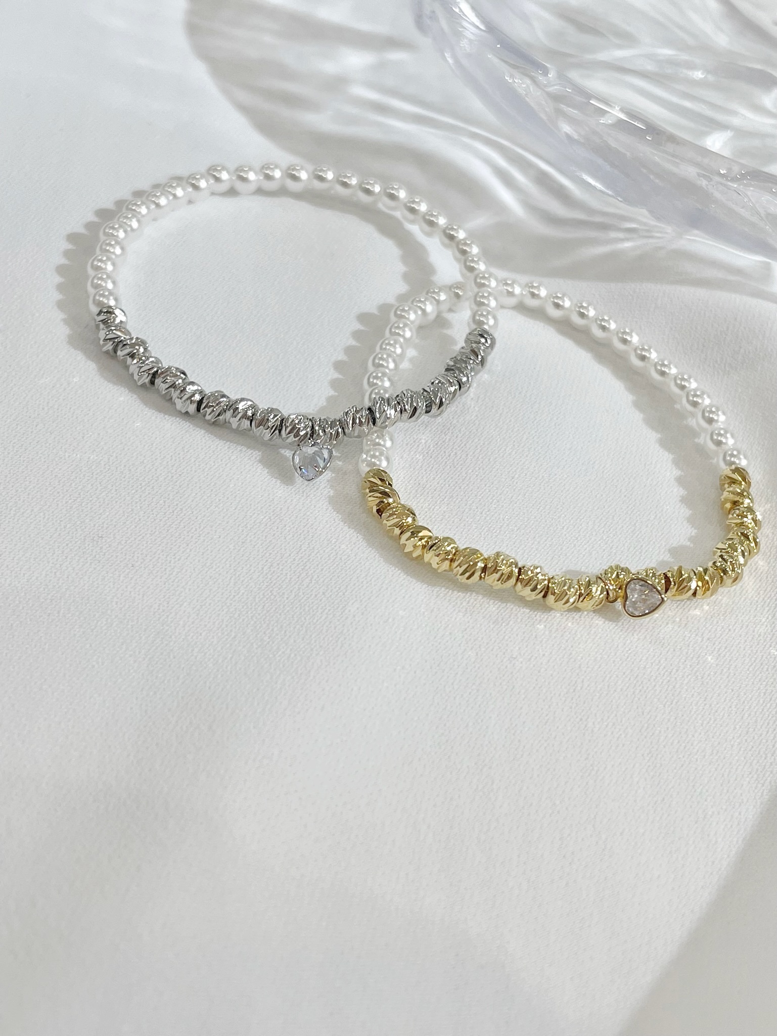 珍珠金屬愛心鑽手環