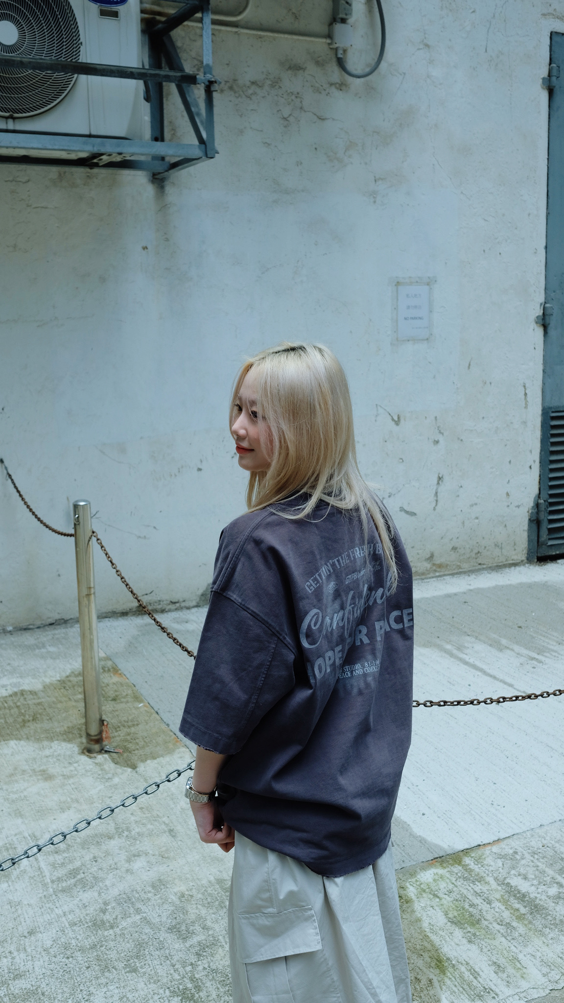 ST0013 洗水灰藍色Print Tee