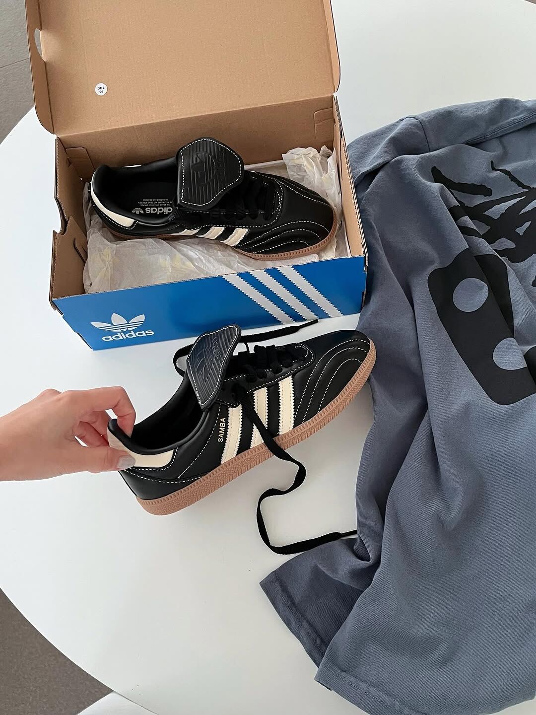 ADIDAS SAMBA LT 黑奶油 米白 外縫線 焦糖底 翻蓋鞋舌 男女鞋 JS3937 / 預購