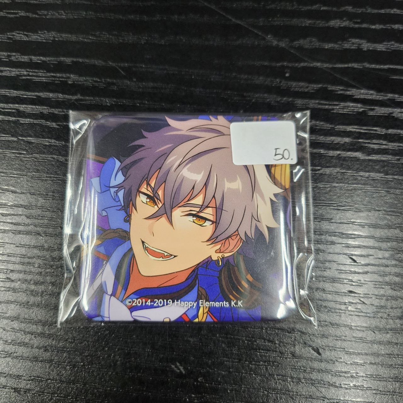 ES 大神 襟章                                             Y27