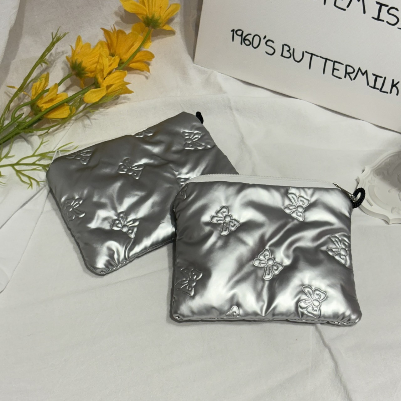 《6122》Y2K銀色蝴蝶結印花小包