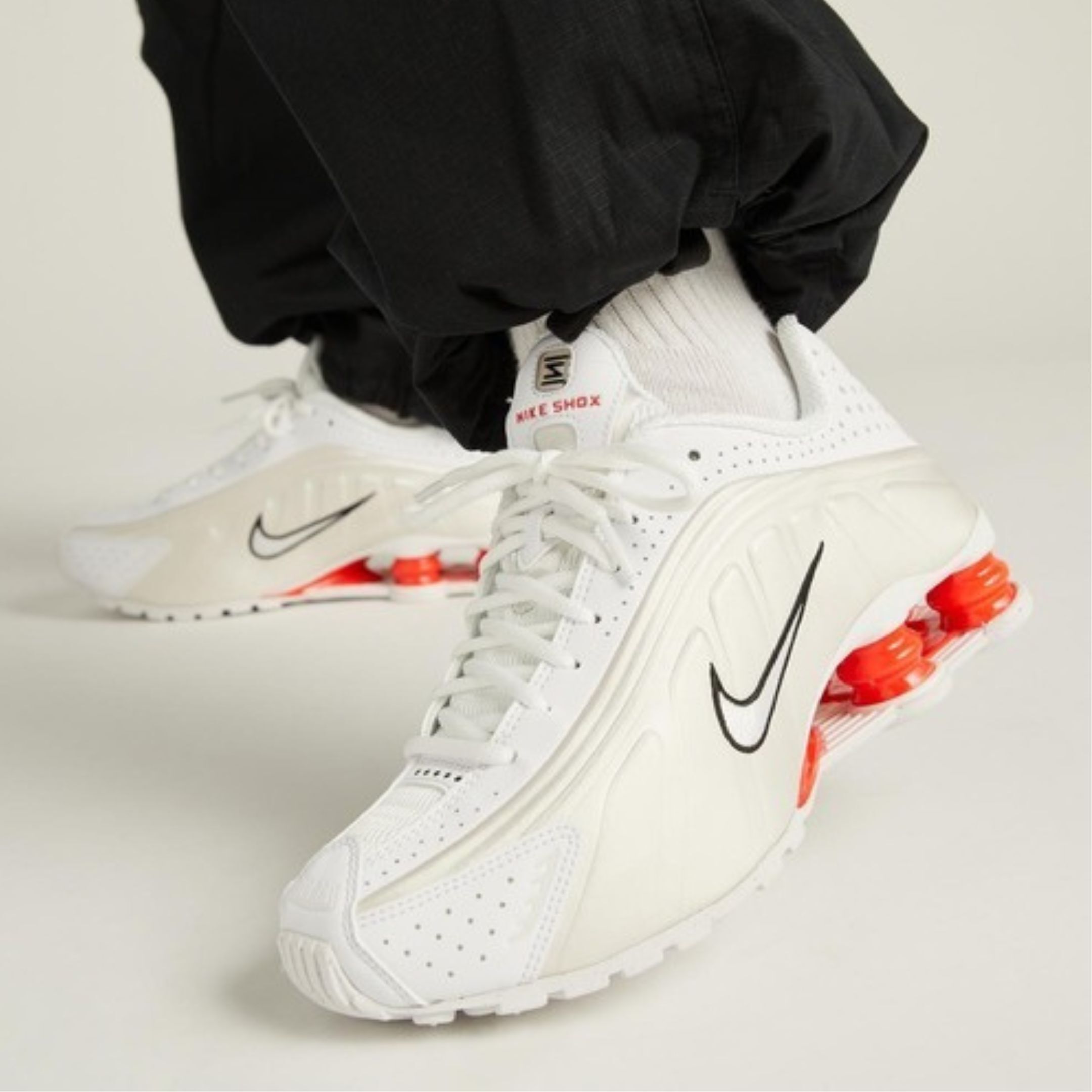 NICEDAY 現貨 Nike Shox R4 White Picante Red 紅白 奶油白 復古 氣墊 緩震 減震桶 女鞋 AR3565-103