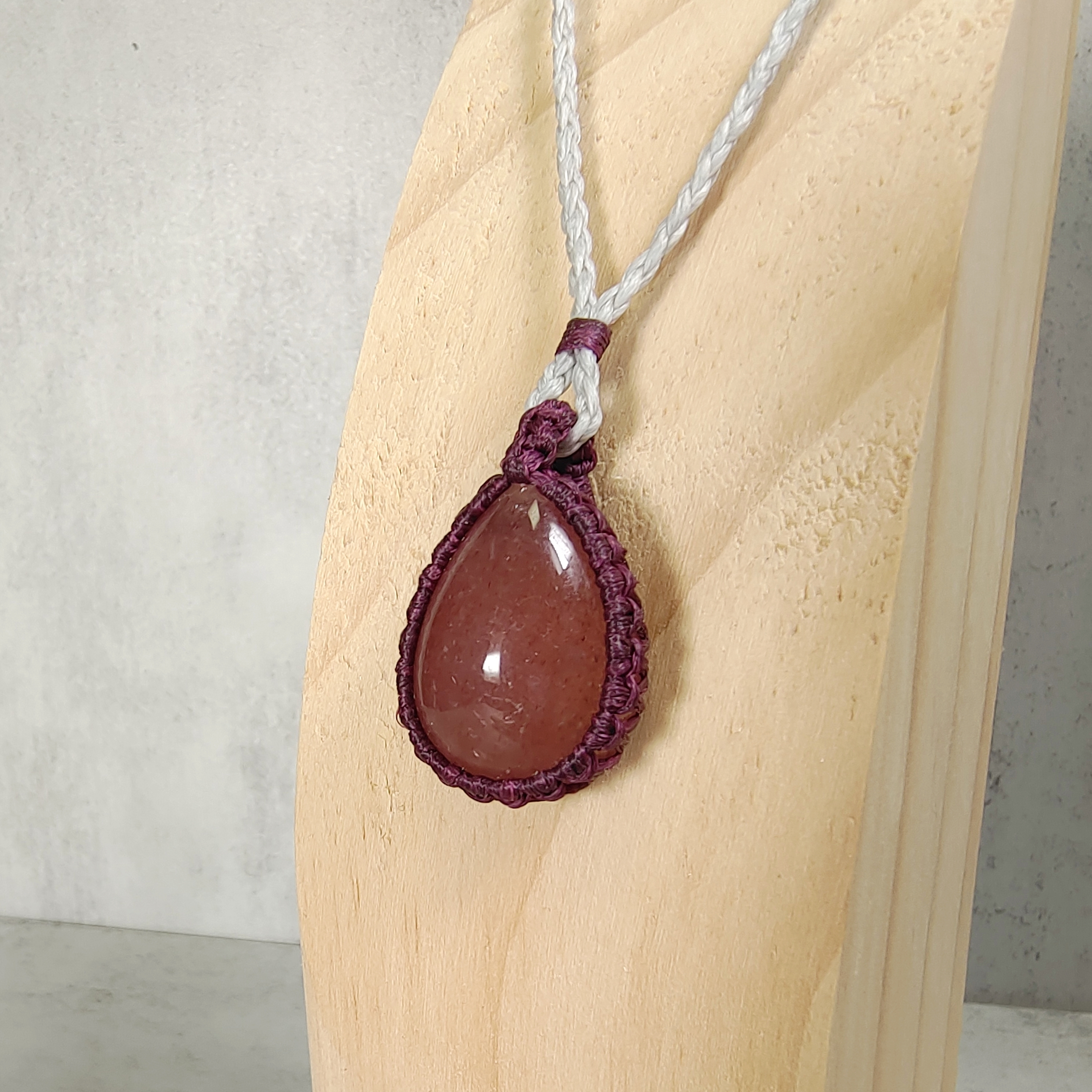 ✨草莓晶 手織頸鏈