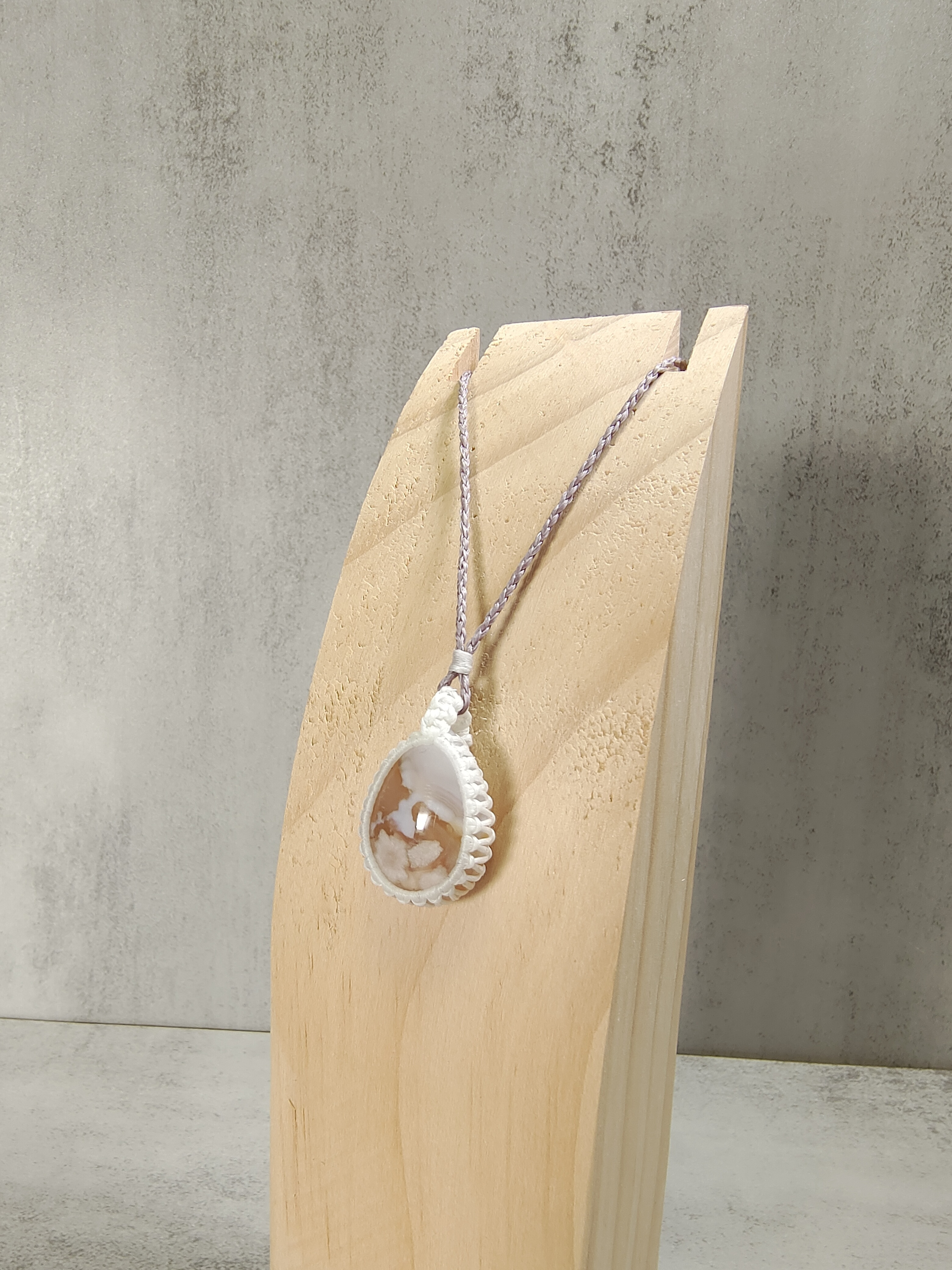 ✨櫻花瑪瑙 手織頸鏈