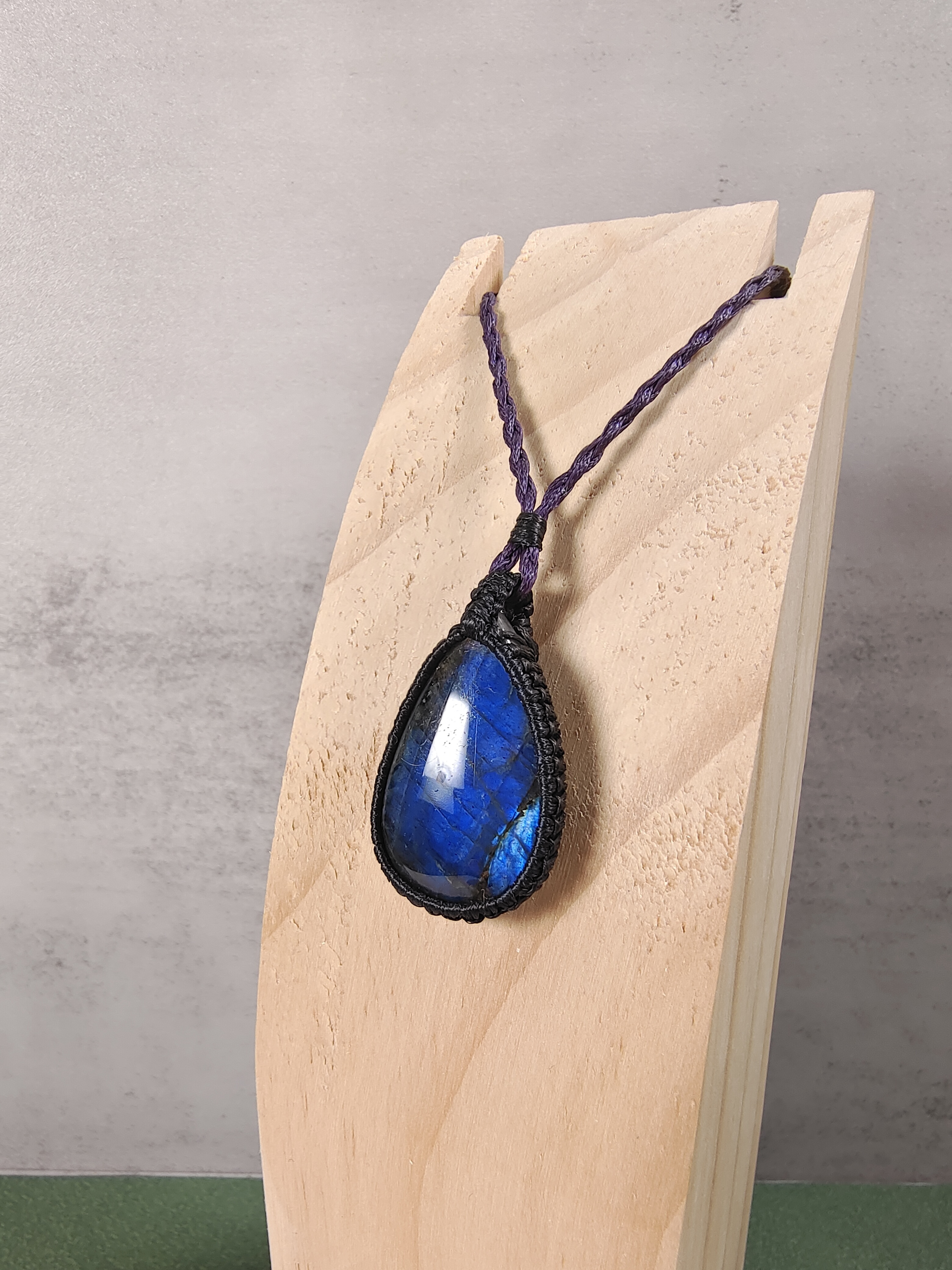 ✨拉長石 手織頸鏈