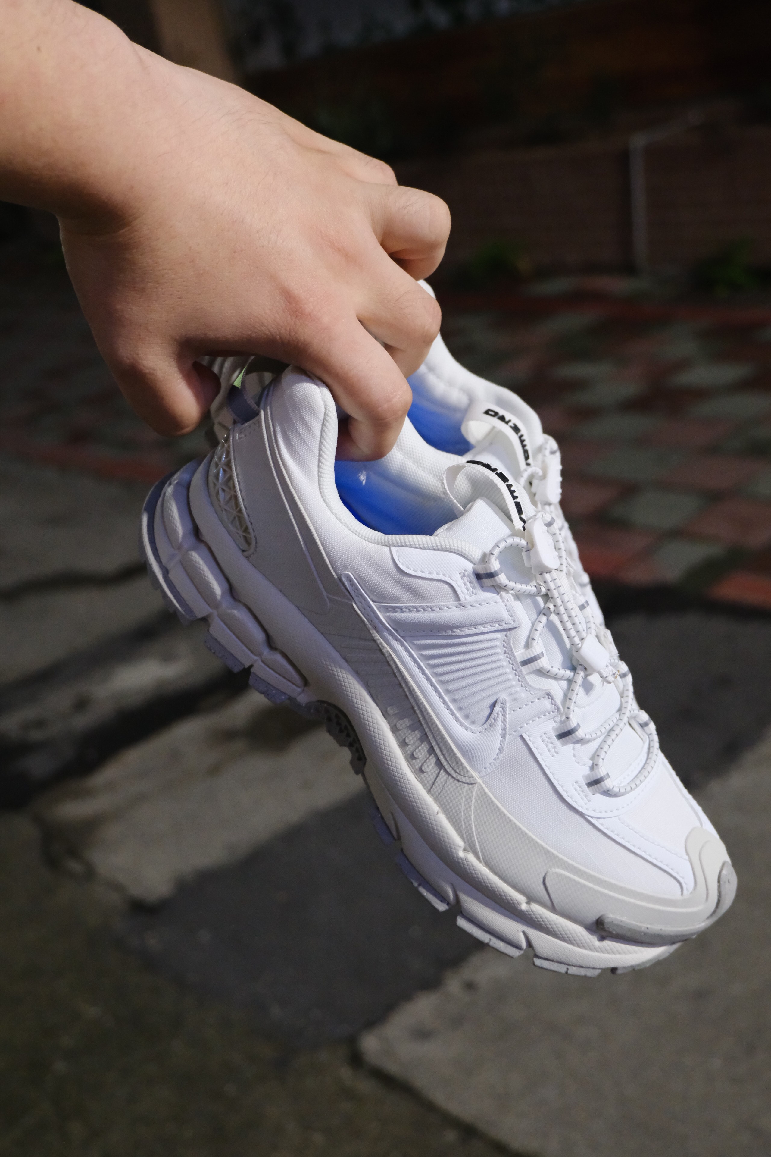 Nike Zoom Vomero Roam 防潑水 骨白 女鞋 預購 限量開團！ HV6410-100