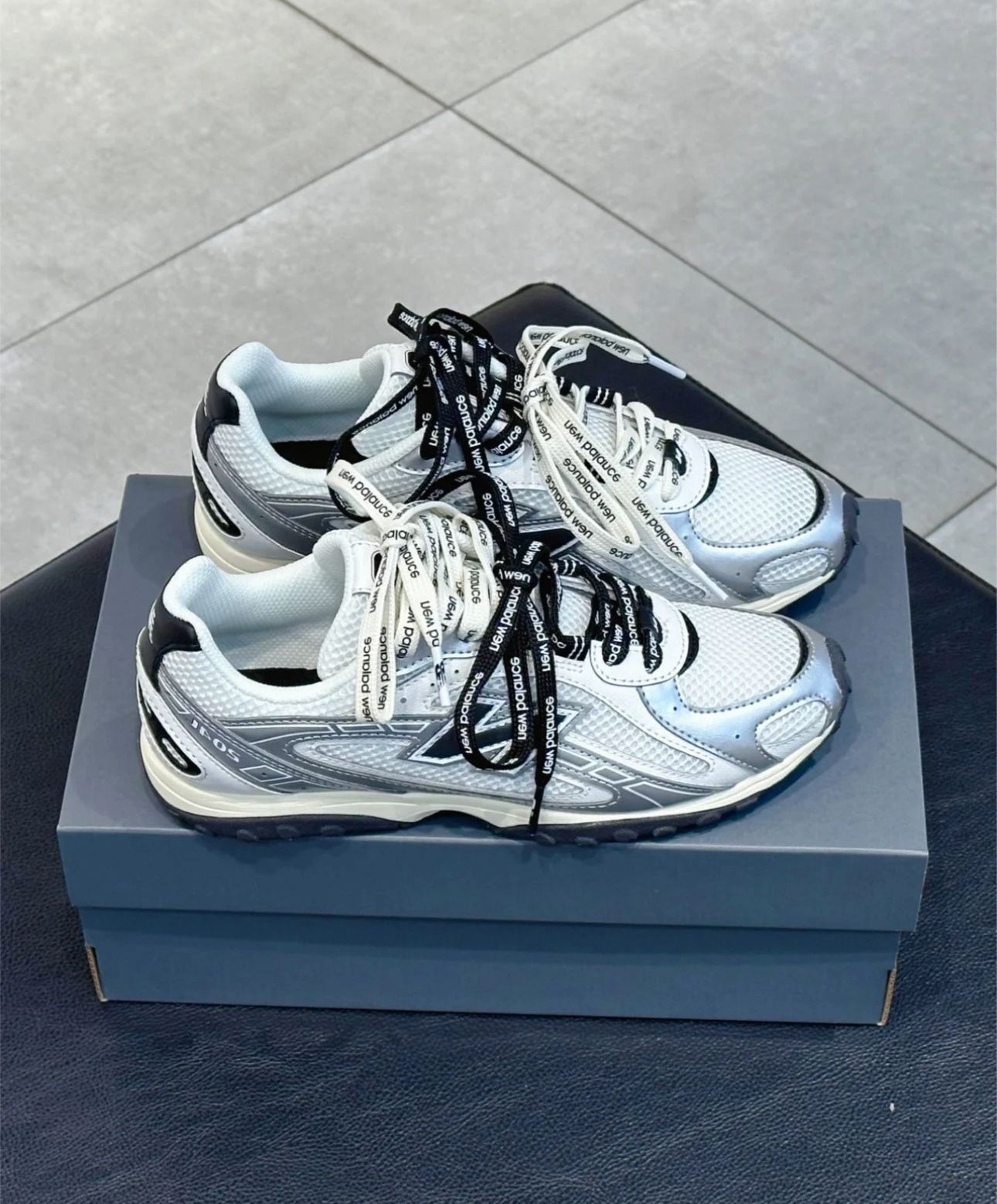 預訂| New Balance U204LSWD(黑Logo) (原裝跟一組米白鞋帶 另可加購彩色鞋帶）