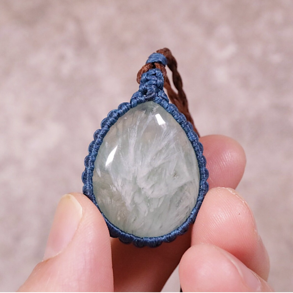 ✨羽毛螢石 手織頸鏈