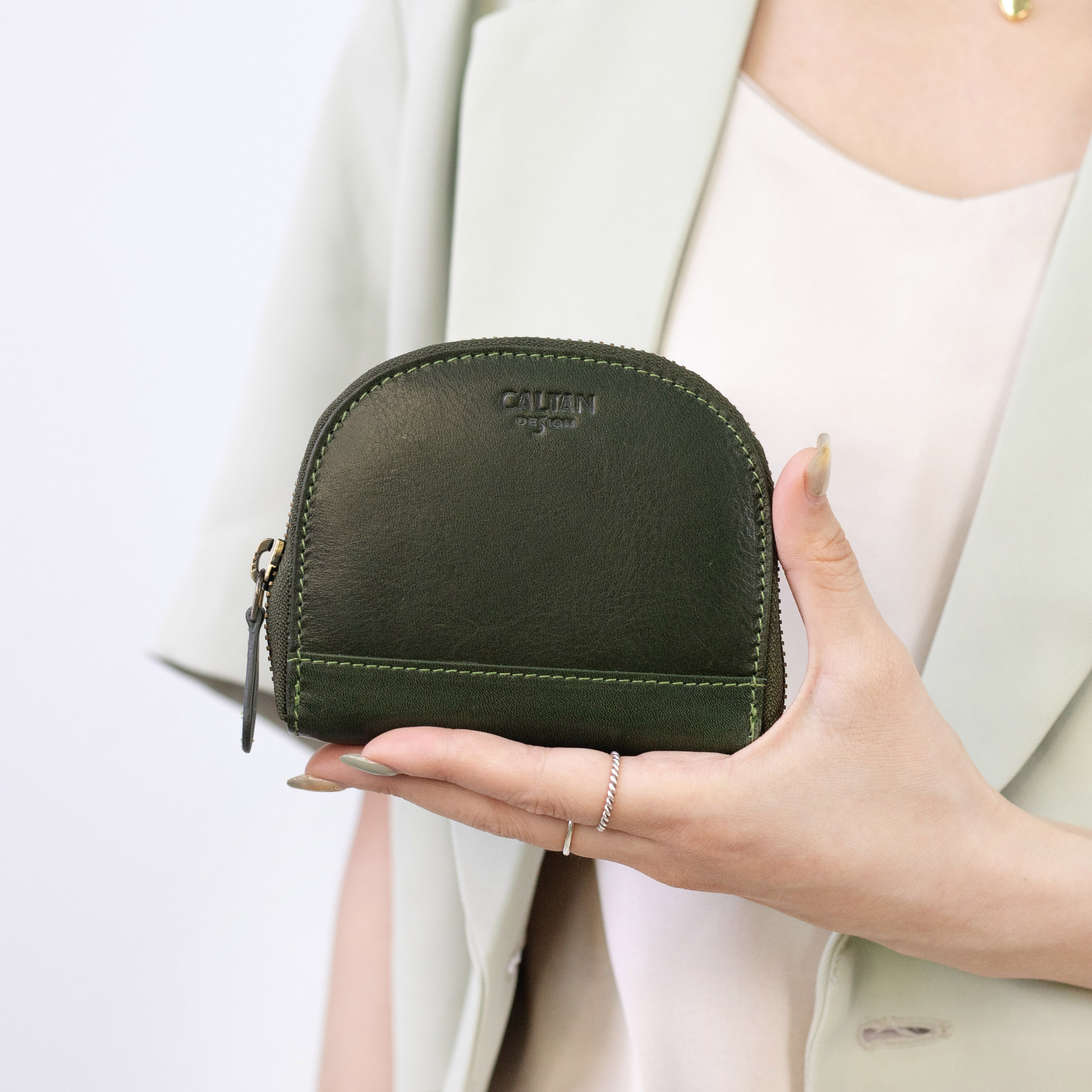 『新品上市』老爺有喜 真皮半圓零錢包(075072cd)