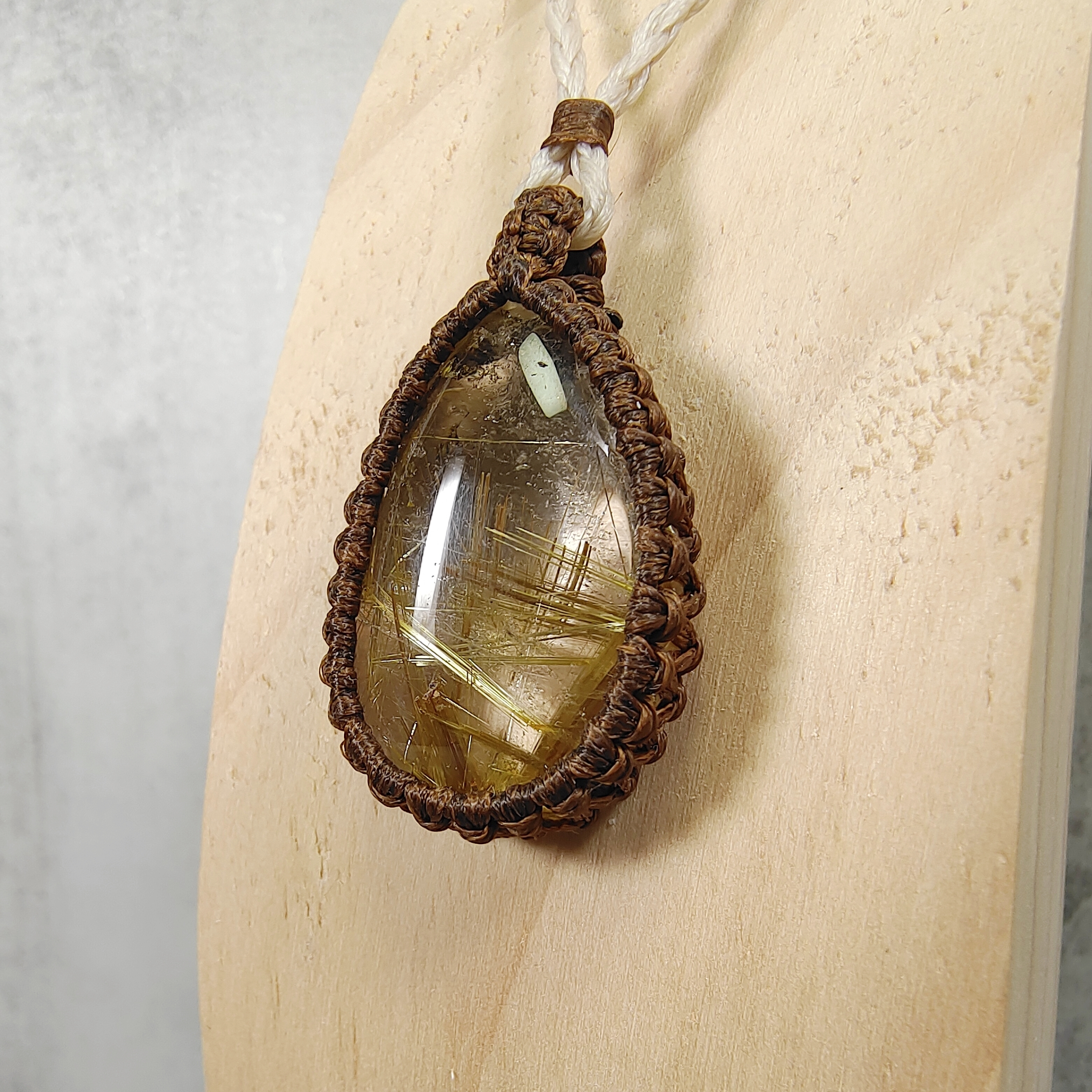 ✨金髮晶 手織頸鏈