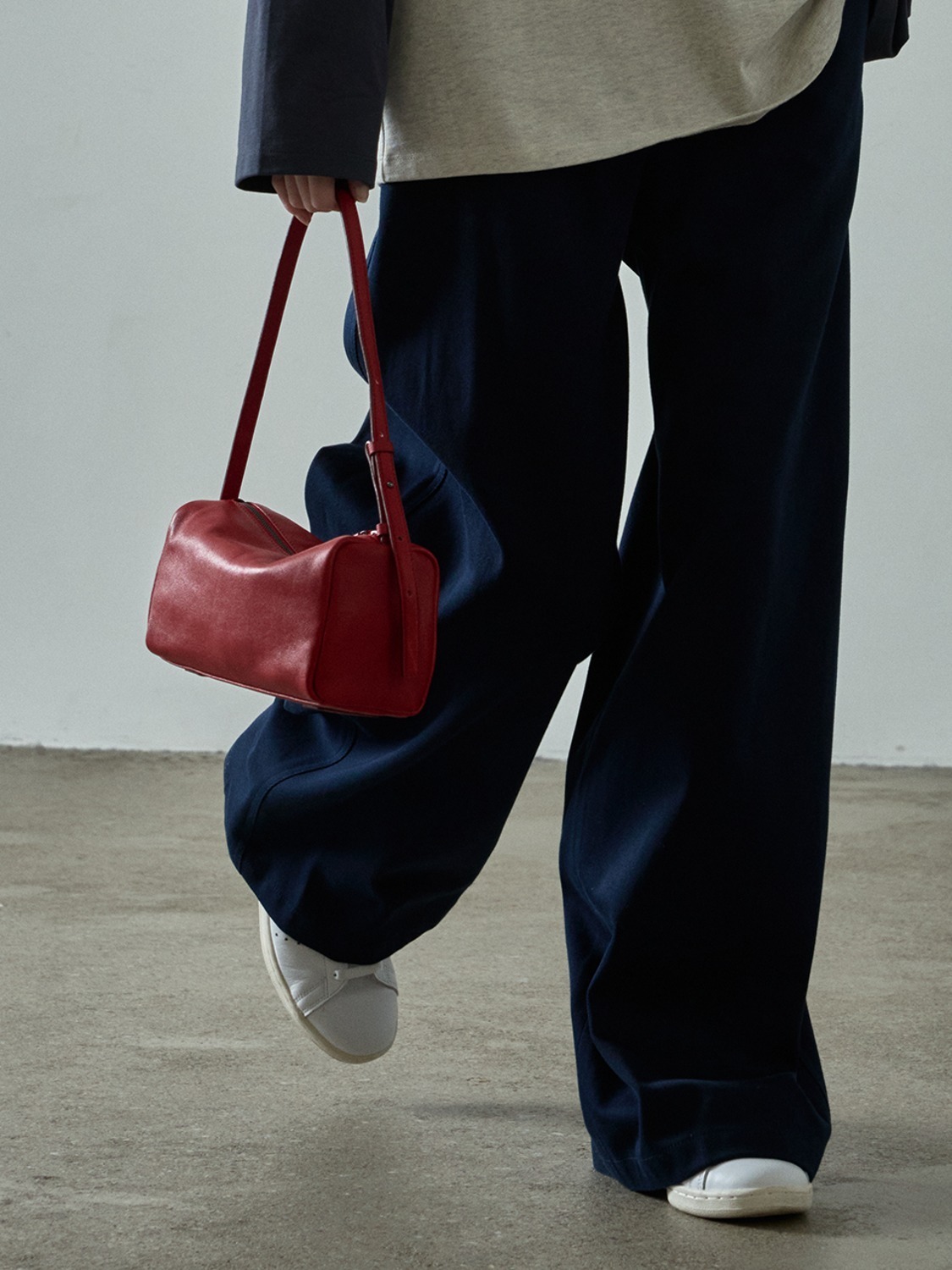 FACADE PATTERN Vintage Cabin Bag