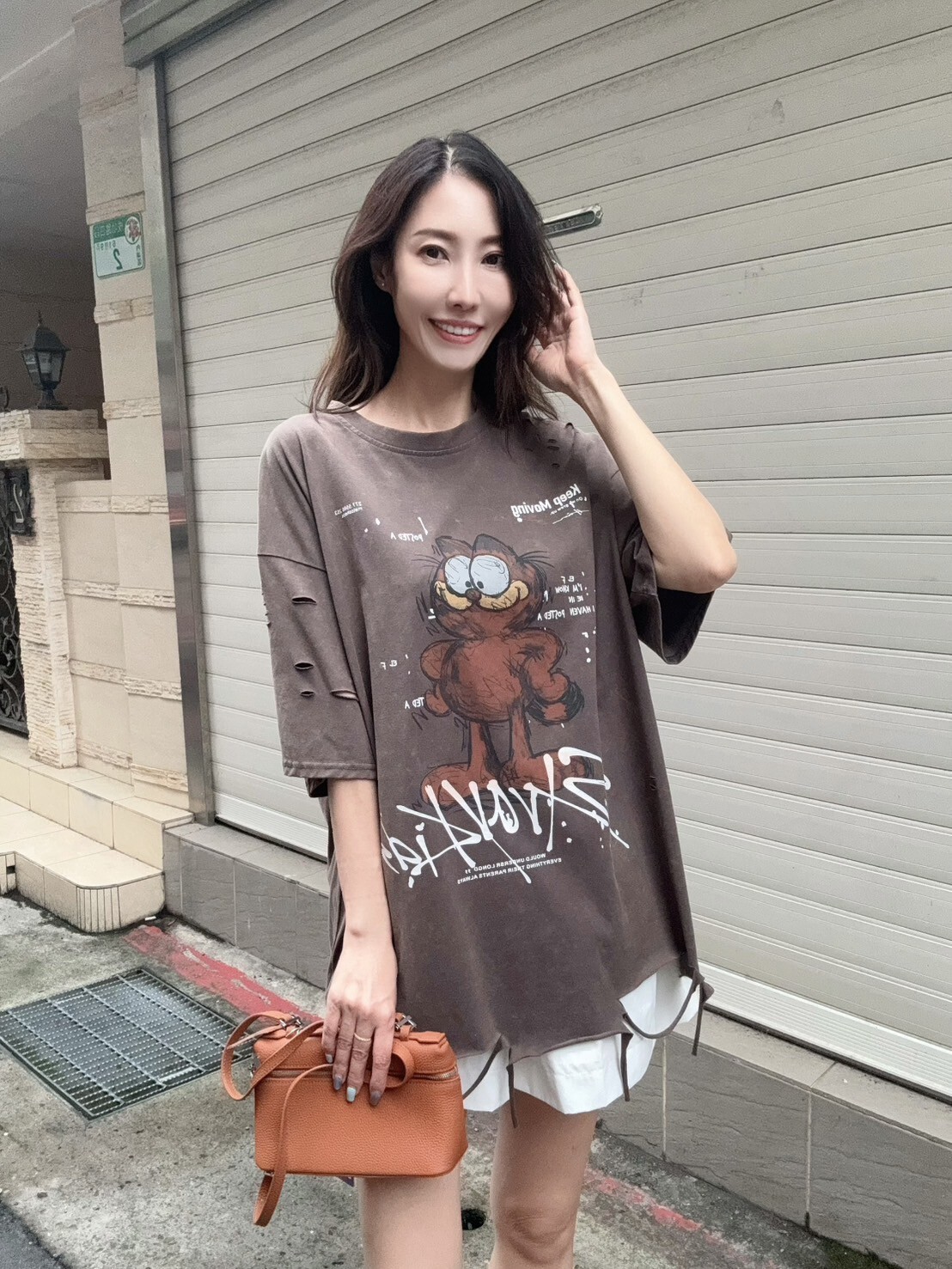 Baby系列 B07048 現貨-刷破加菲貓棉T