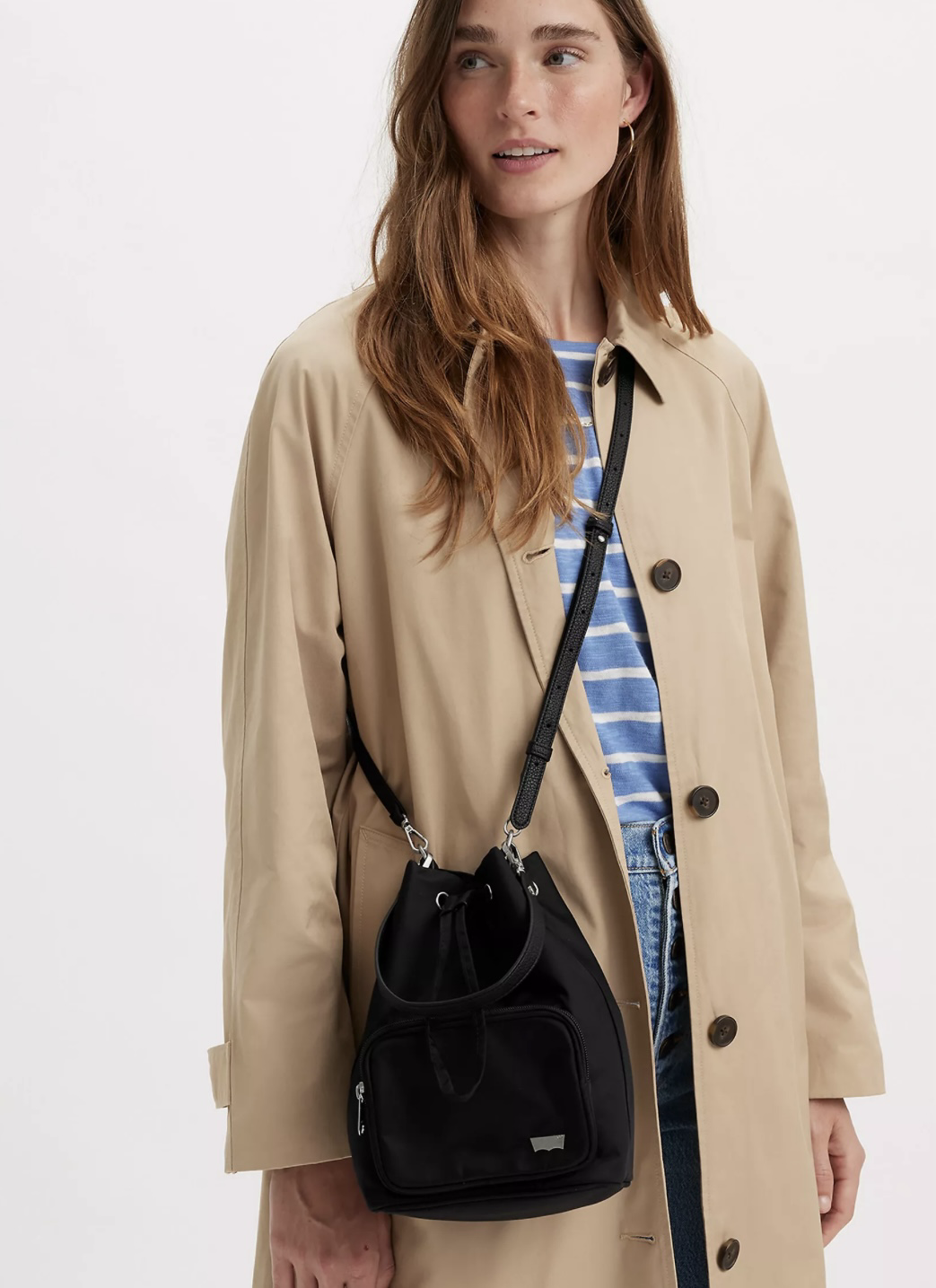 【直播】LL07121600 Levi’s 水桶包（黑色）