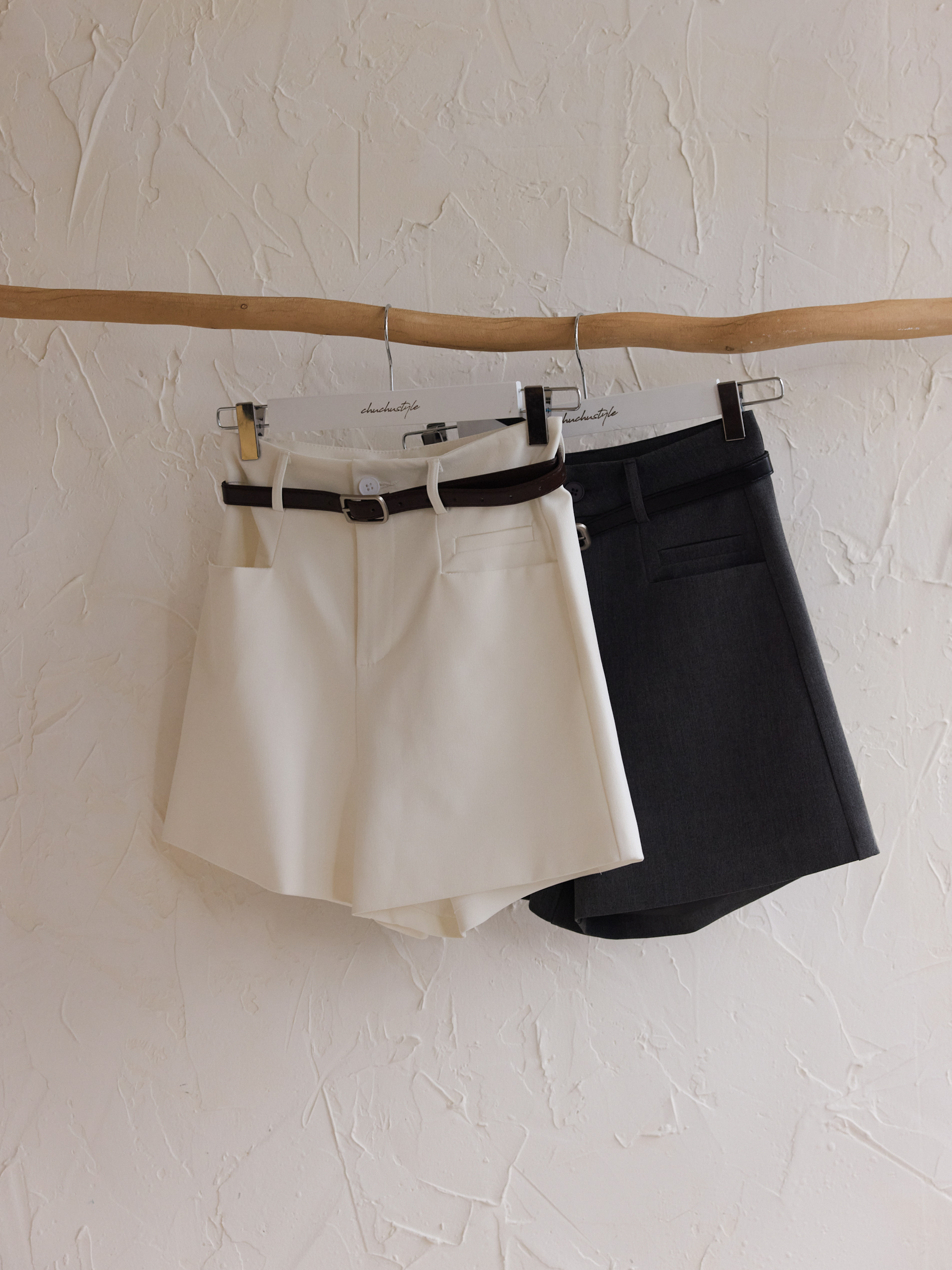 俐落線條感藏肉短西褲(附皮帶)