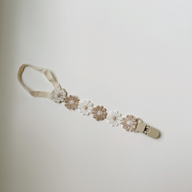 編織小花奶嘴鏈