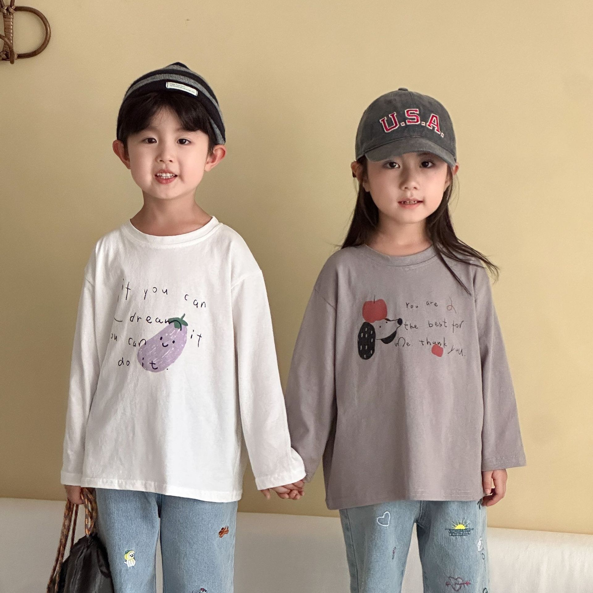 四色色鉛筆手繪上衣