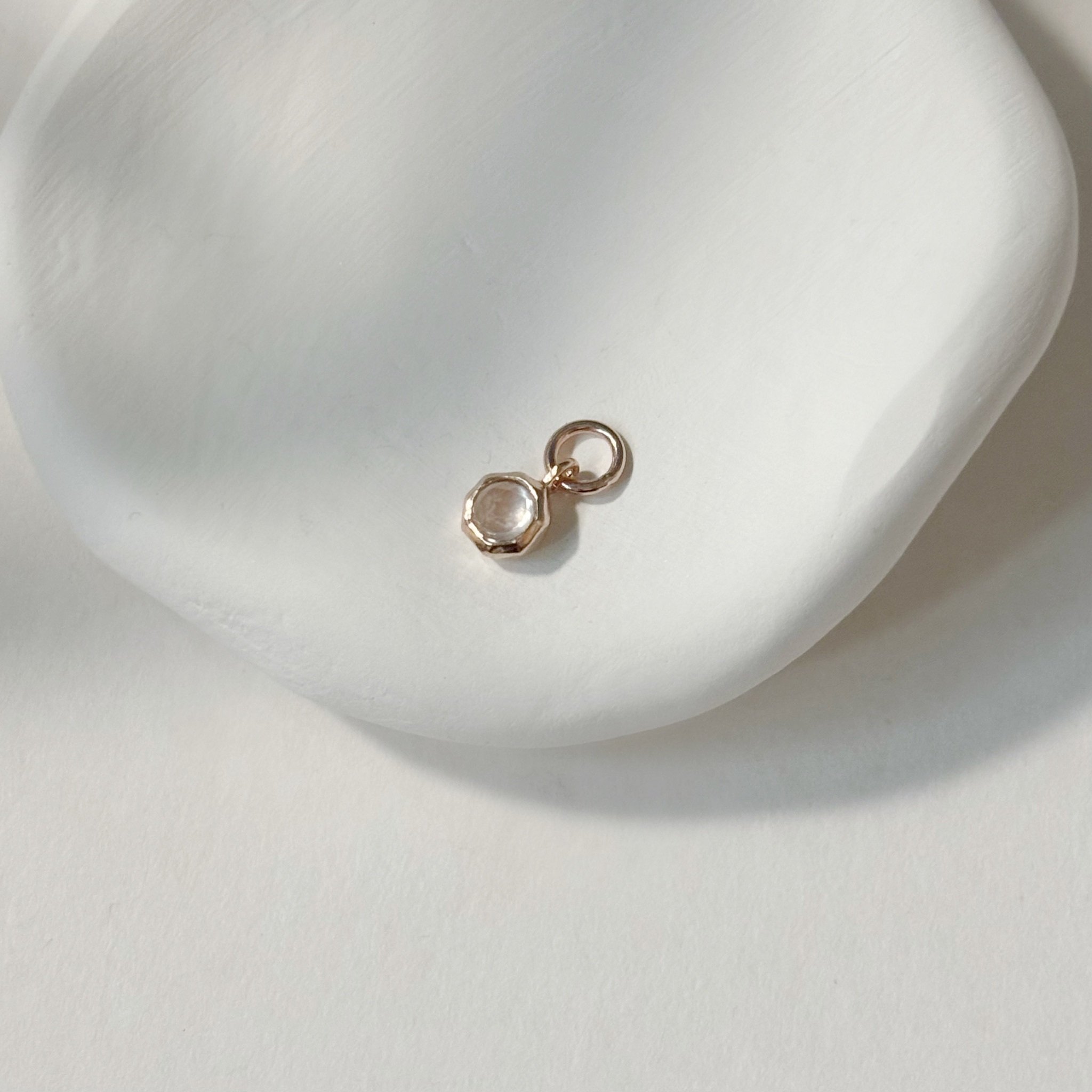 球面小圓葡萄石耳墜