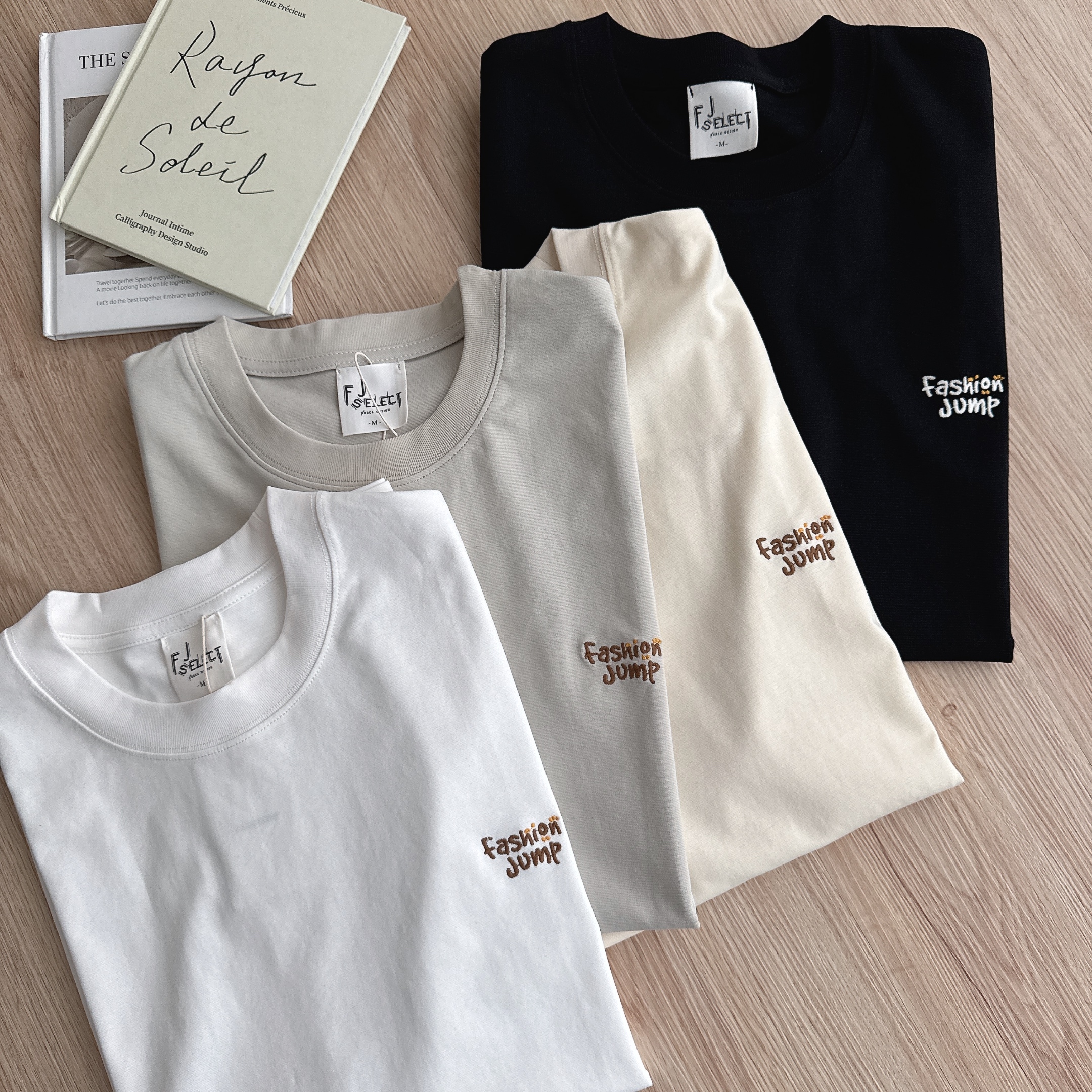 （現貨）FASHIONJUMP 210G Logo Heavy Tee / 跳色小Logo 短Tee