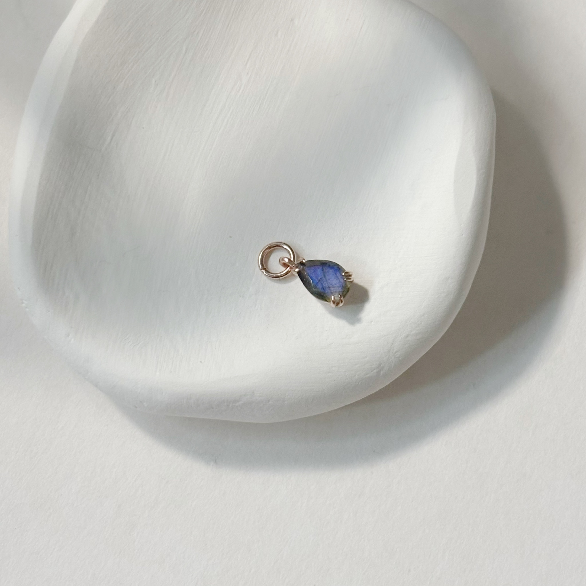 雙爪水滴拉長石耳墜