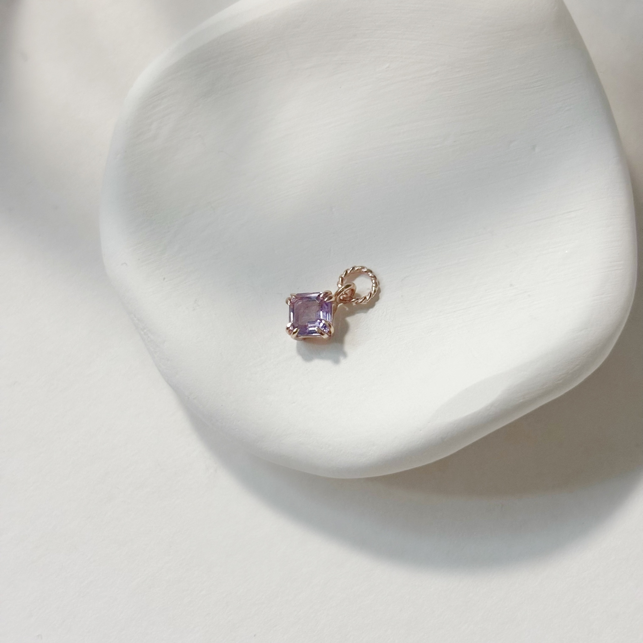 雙爪菱形紫水晶耳墜