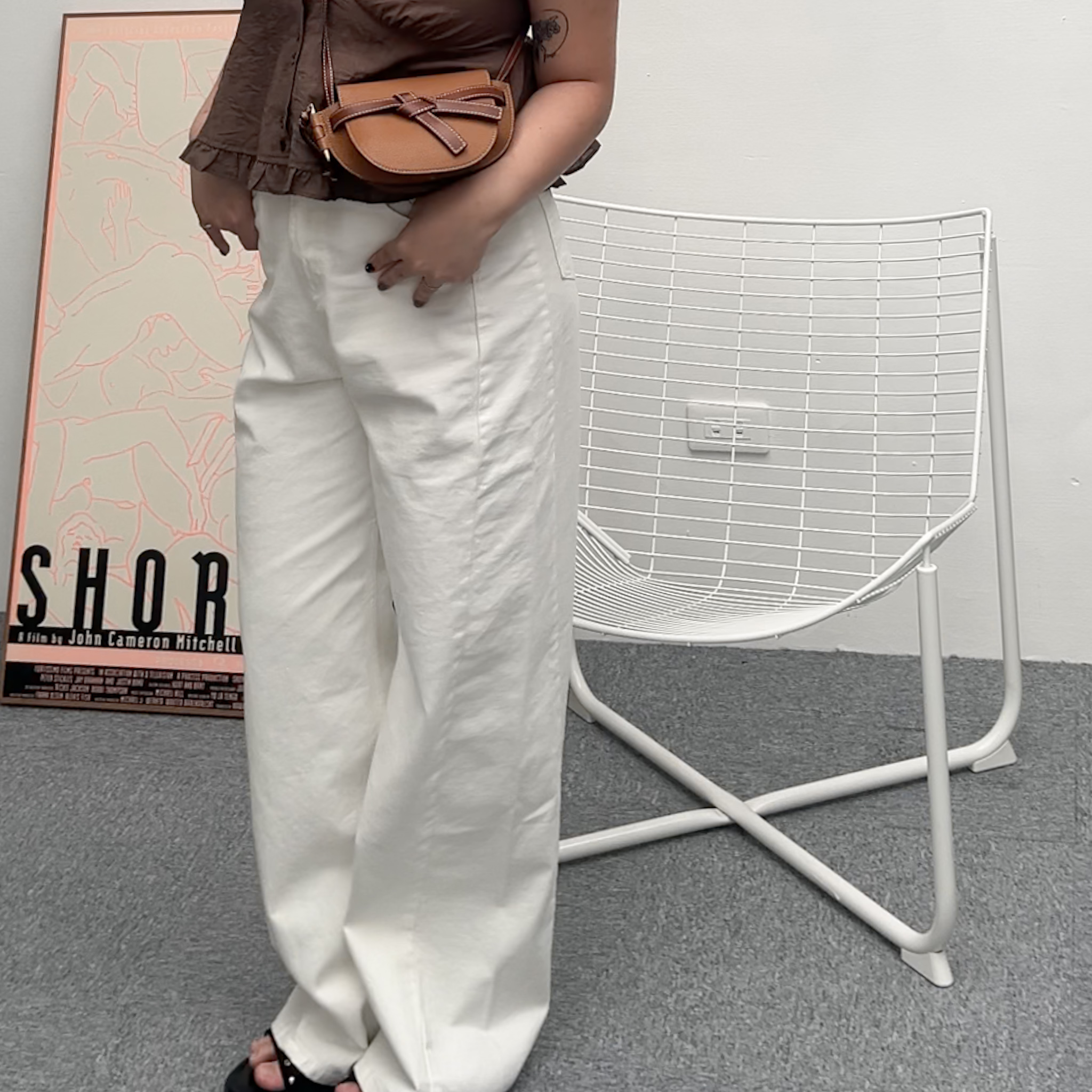 H04設計內切車線白牛仔褲(S)