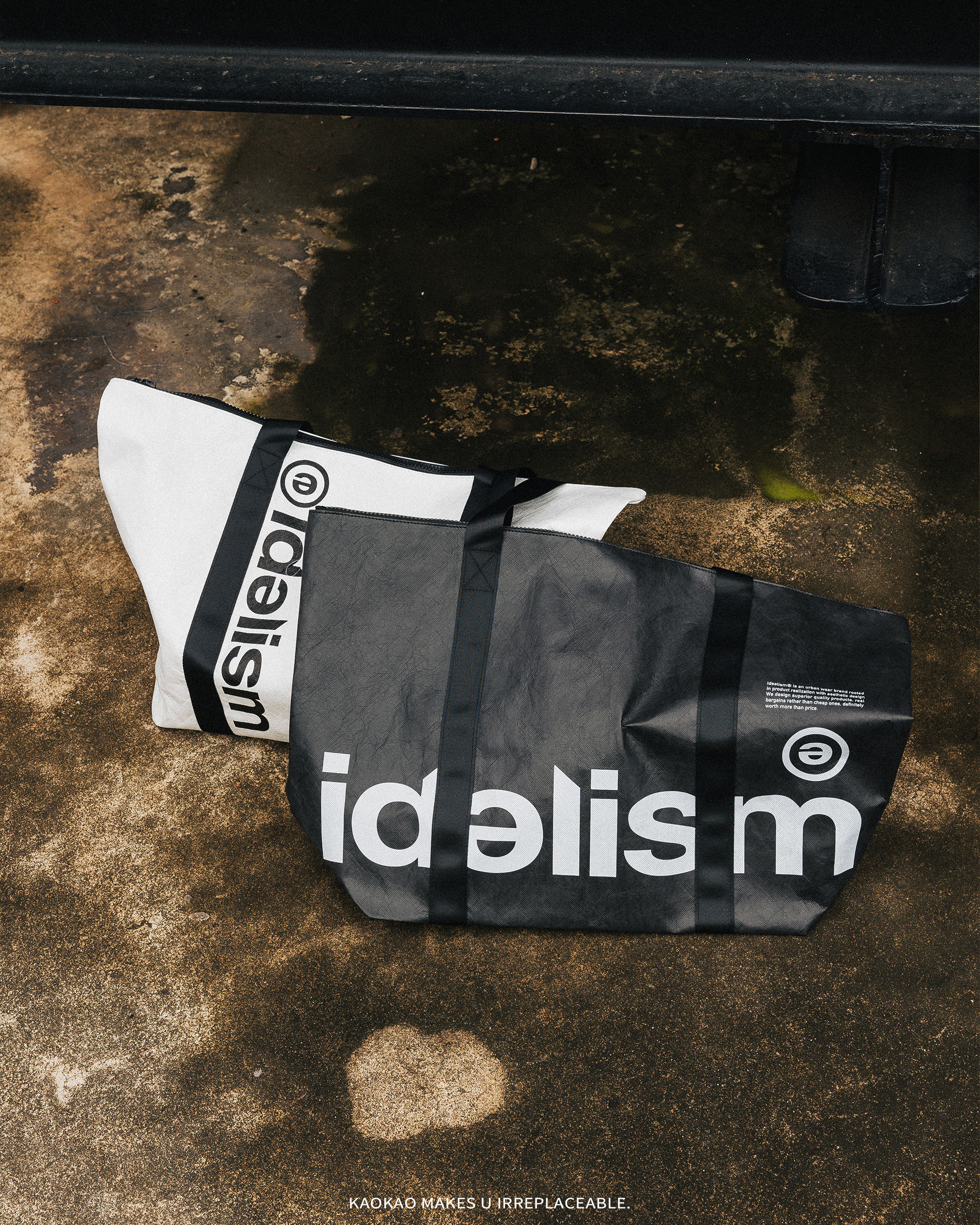 idealism Logo Carrier Bag 白色 黑色 杜邦防潑水手提袋【ID25062】