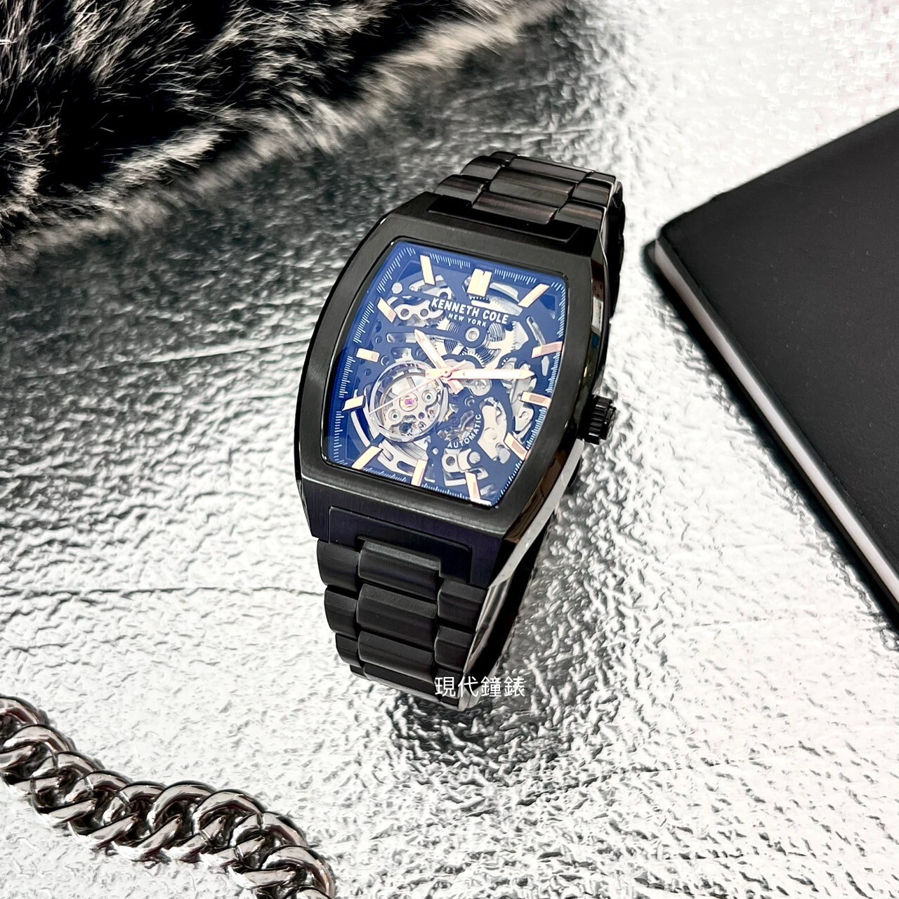 【KENNETH COLE】酒桶型透視鏤空機械紳士腕錶KCWGY0058601 40mm 現代鐘錶
