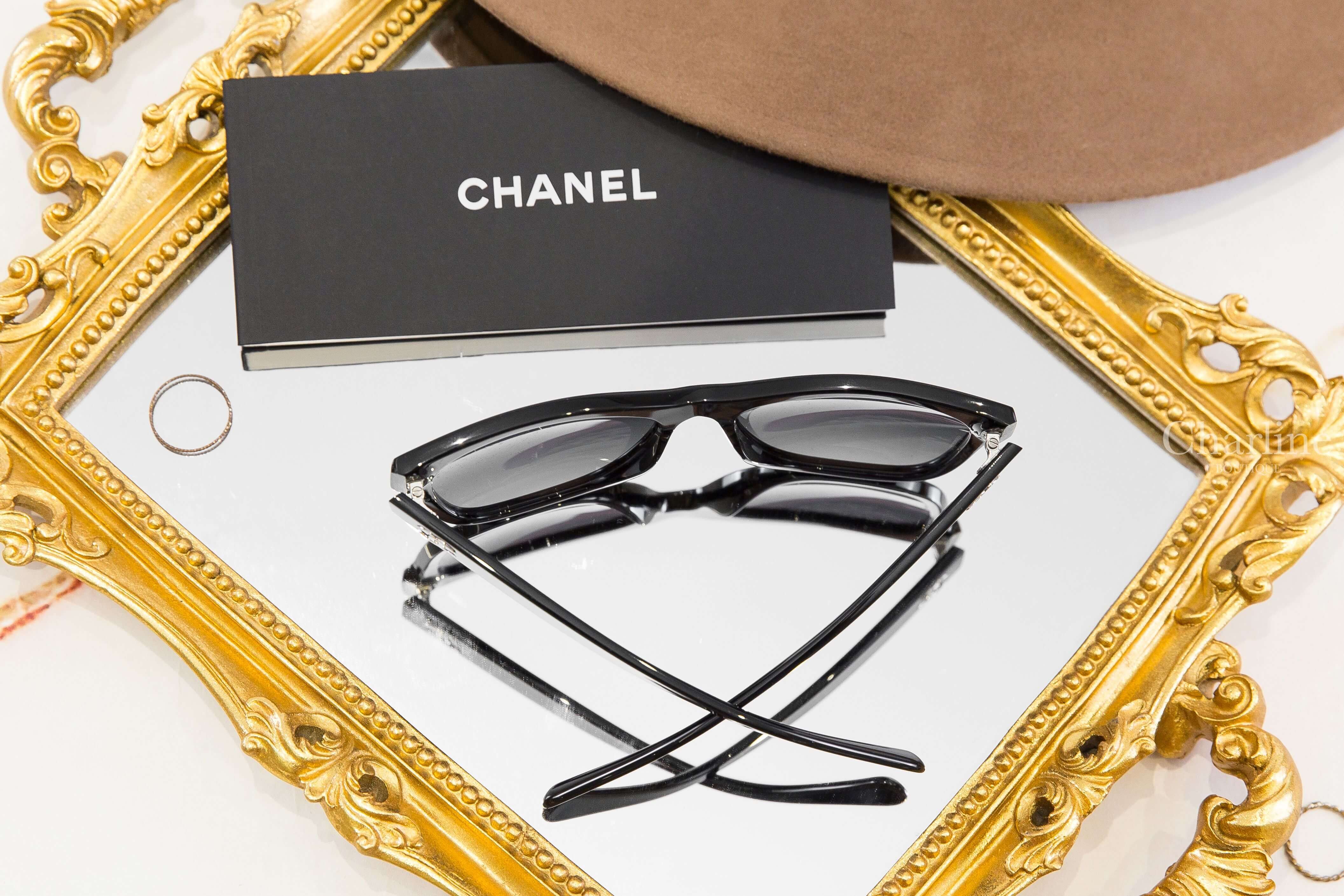 Chanel Square Sunglasses 黑色方框灰色漸層鏡片側邊銀色CC太陽眼鏡-Charline Boutique 精品代購