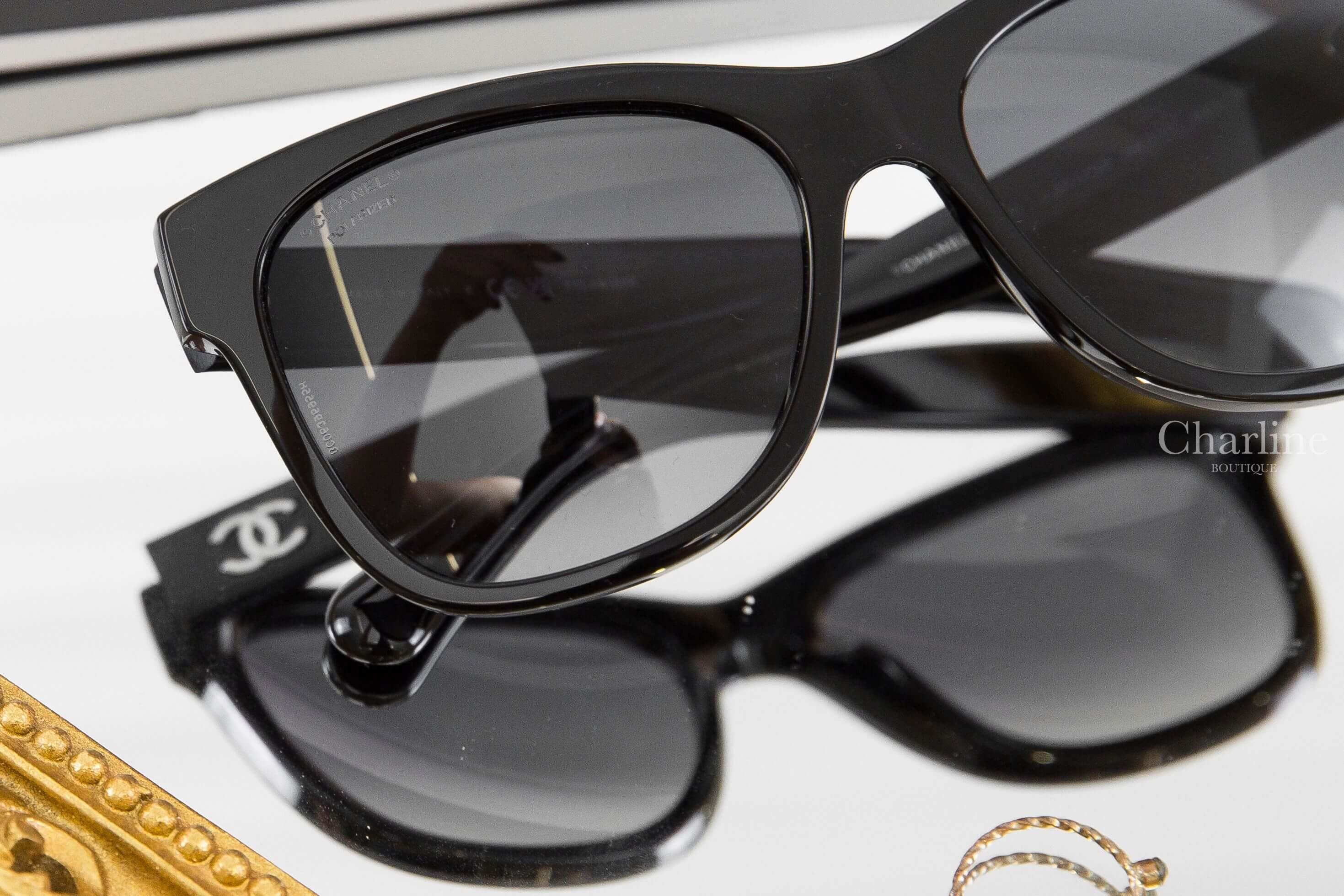 Chanel Square Sunglasses 黑色方框灰色漸層鏡片側邊銀色CC太陽眼鏡