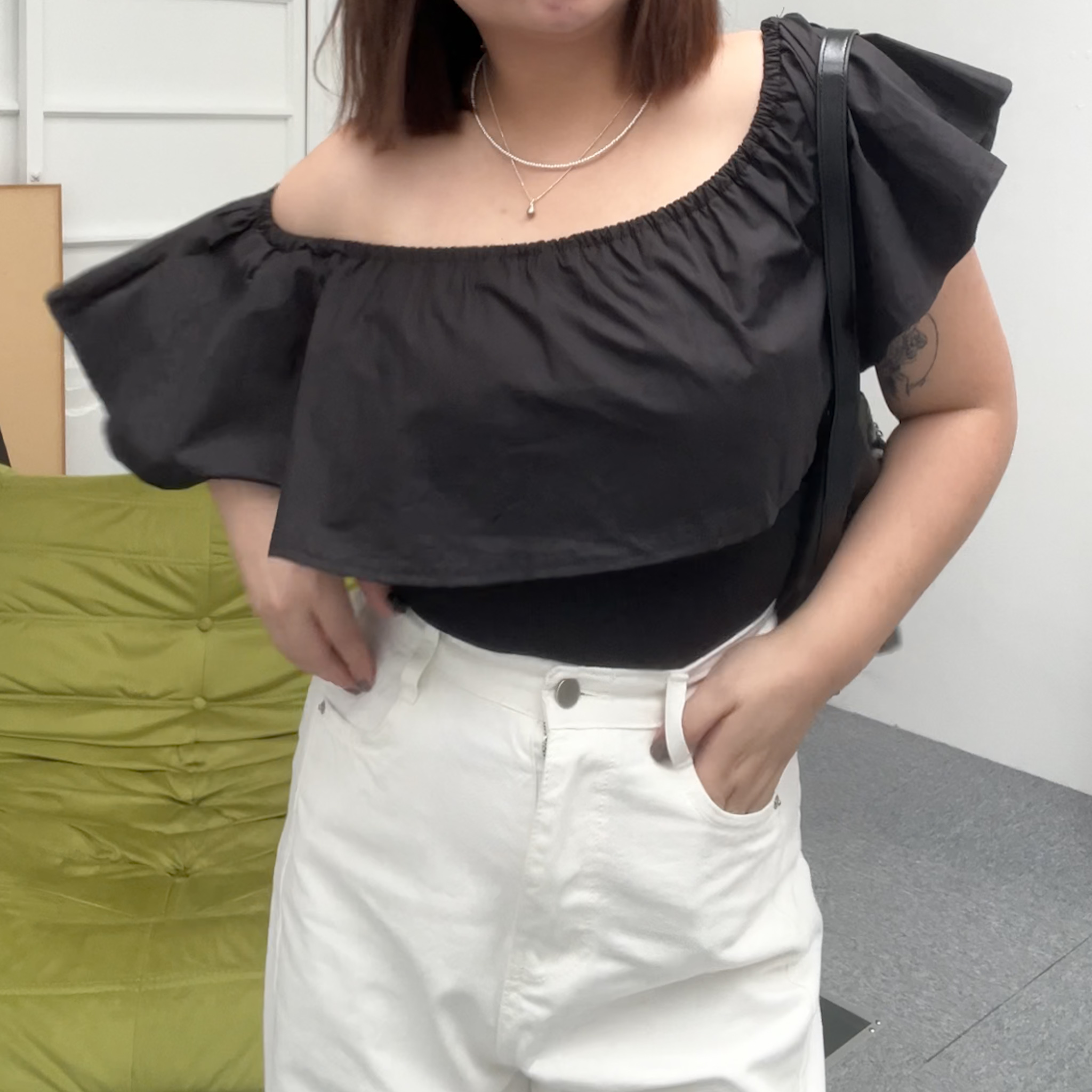 H28下擺圓弧彈性平口上衣(黑)