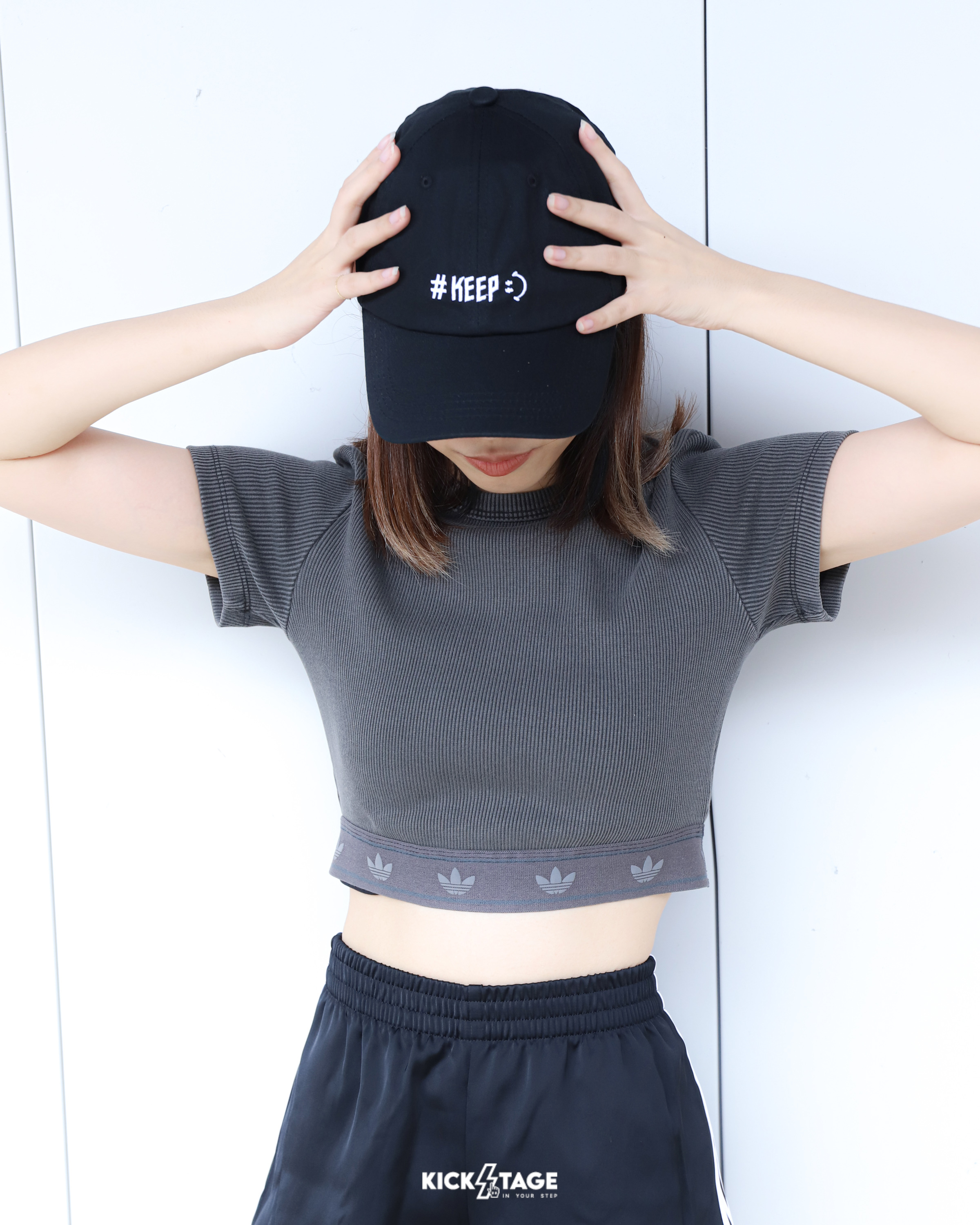 女款 ADIDAS RIB SS TOP 深灰 米白 三葉草 羅紋 短版 緊身 短袖 運動 短T【JD0040/JD0041】