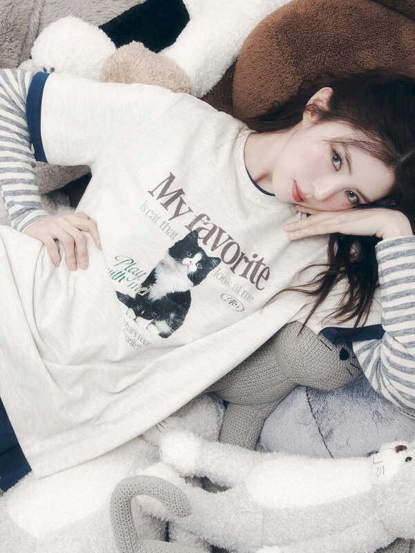 FILA [MY T-shirt] Overfit cat t-shirt