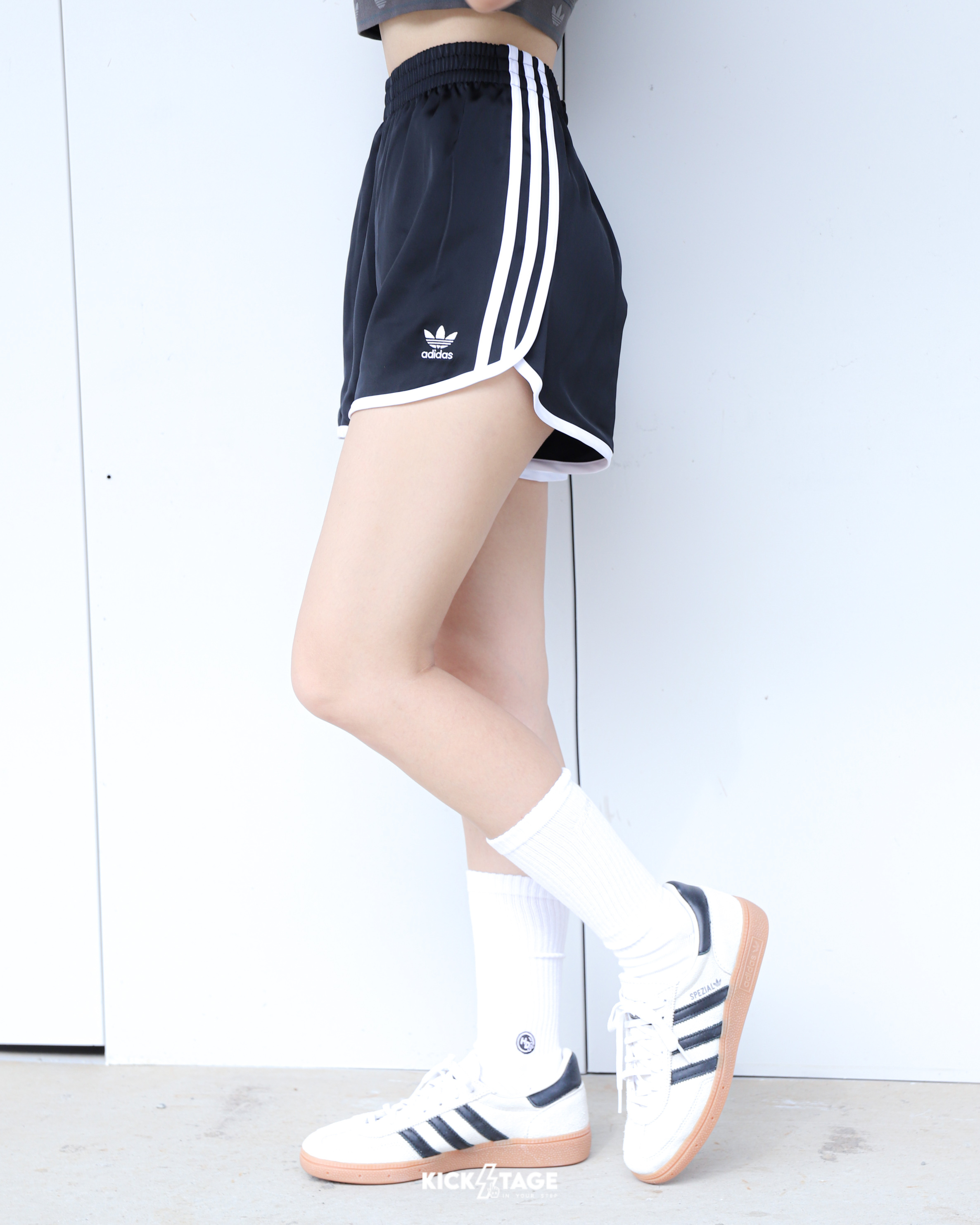 女款 ADIDAS 3S SPRINTER 黑 三葉草 緞面 刺繡LOGO 寬鬆 運動 休閒 短褲【JD3119】