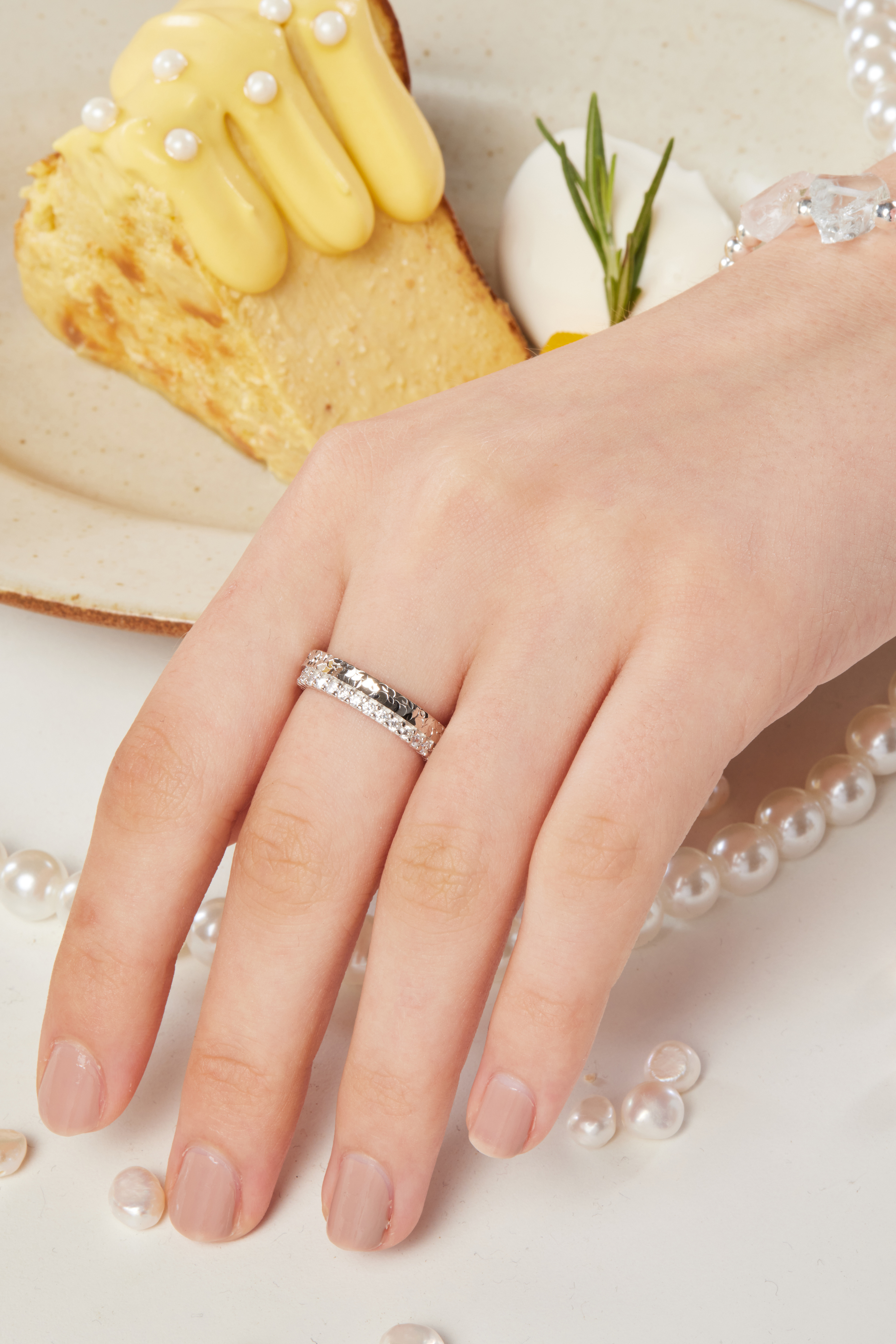 R1187  | 純銀閃亮鋯石戒指