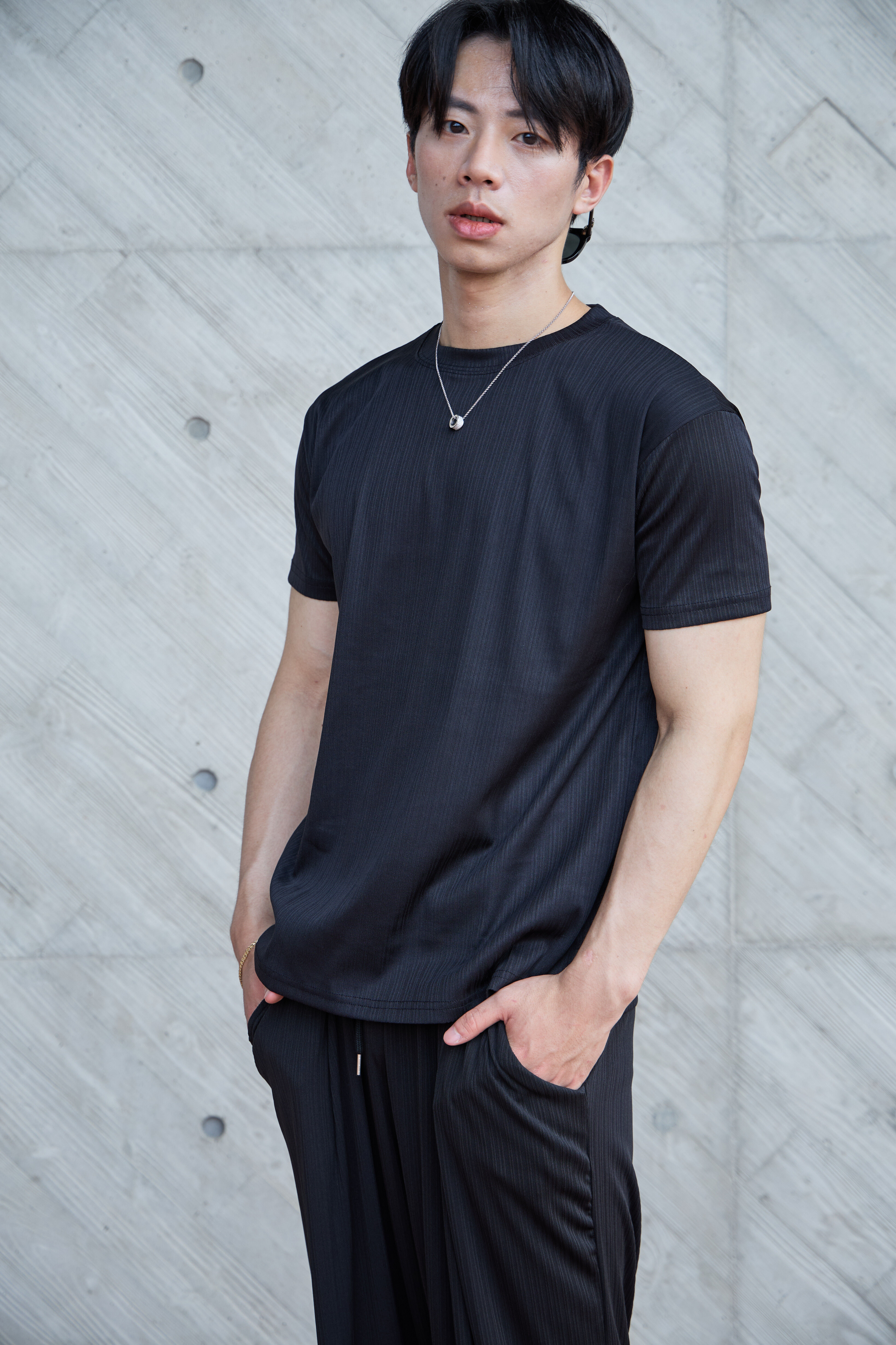 輕盈立體微光感機能短袖 Tee